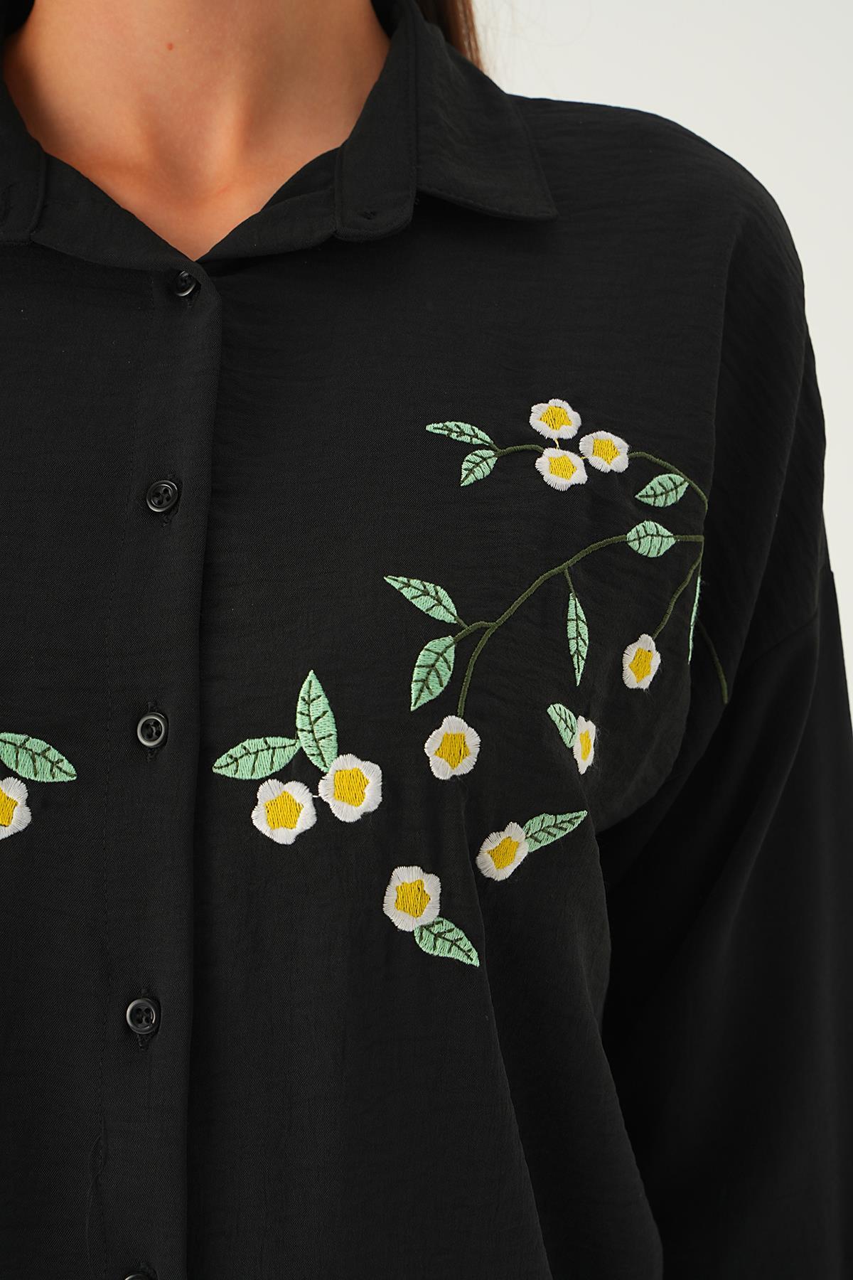 Siyah Çiçek Nakış Detay Gömlek 6787A - 6