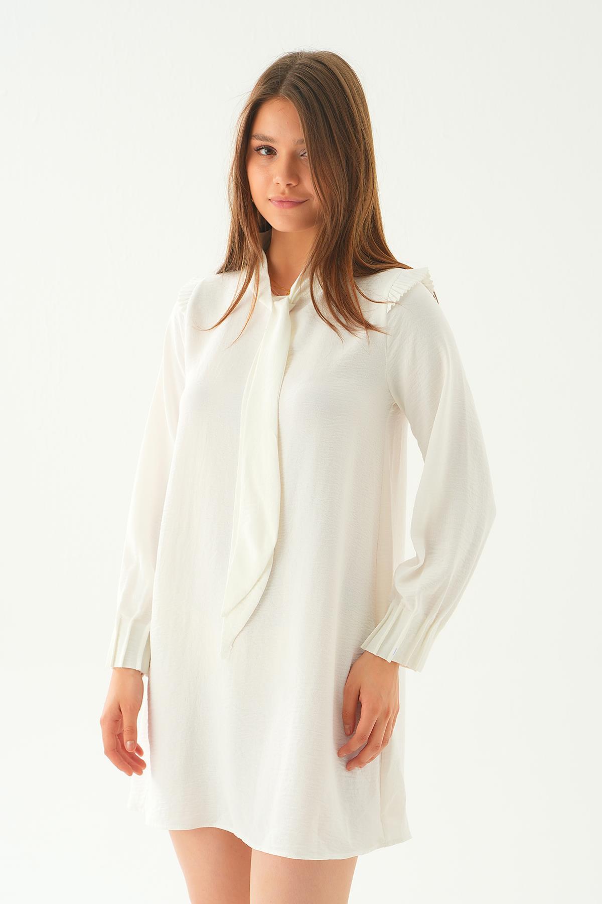 Ekru Omuz Fırfırlı Fiyonklu Tunik 6796A - 4