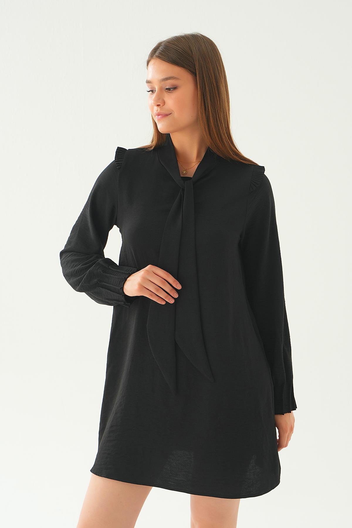 Siyah Omuz Fırfırlı Fiyonklu Tunik 6796A - 4