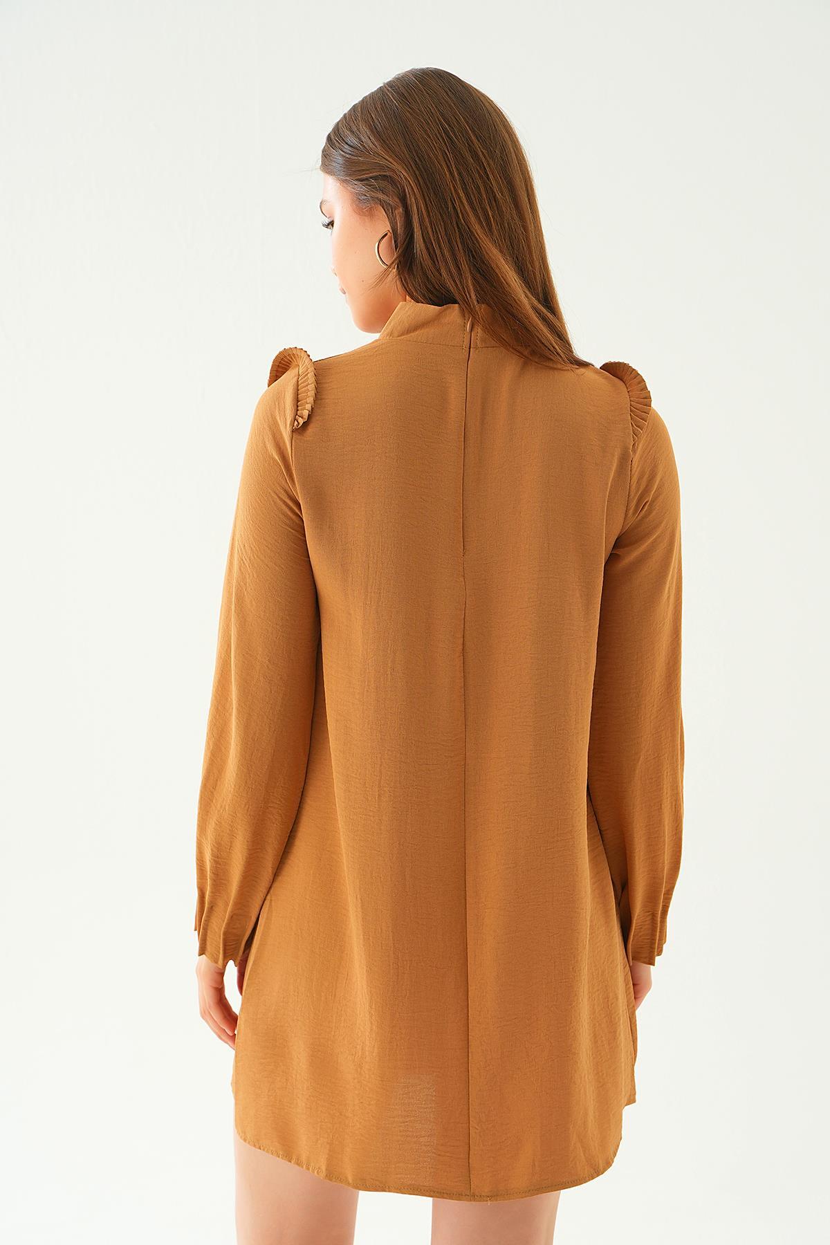 6796A Omuz Fırfırlı Fiyonklu Tunik Vizon - 5