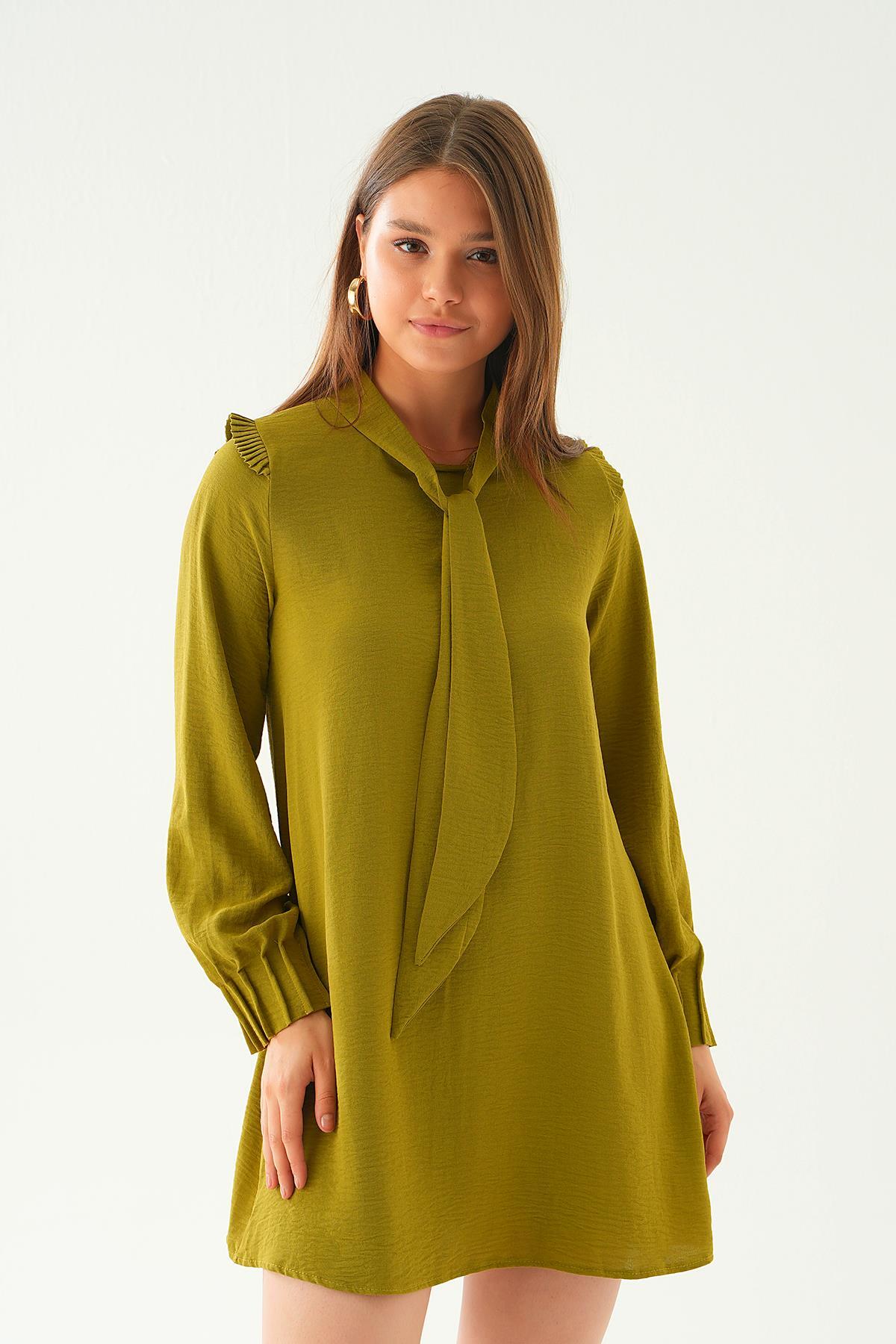 Yağ Yeşili Omuz Fırfırlı Fiyonklu Tunik 6796A 