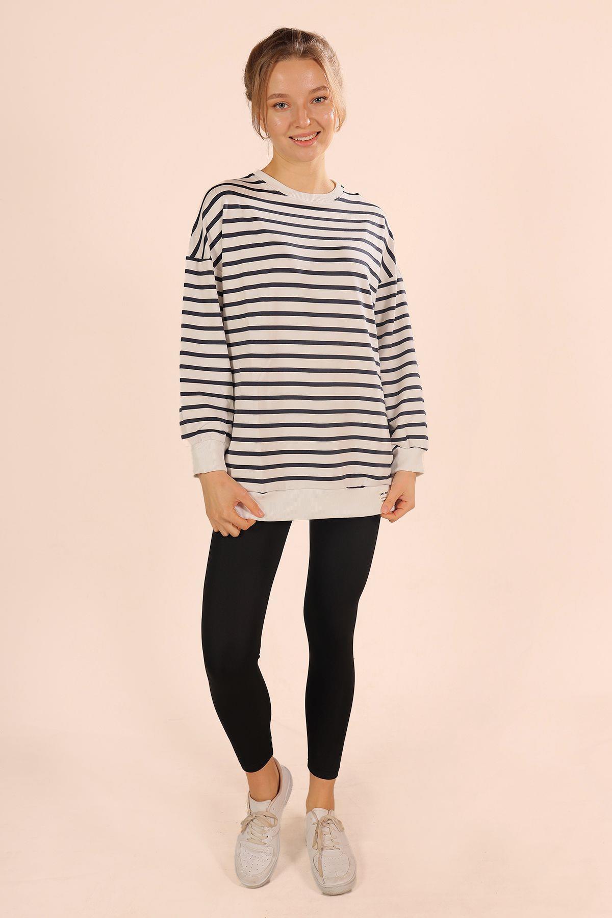 Laci Bisiklet Yaka Çizgili Sweat 6859 - 7