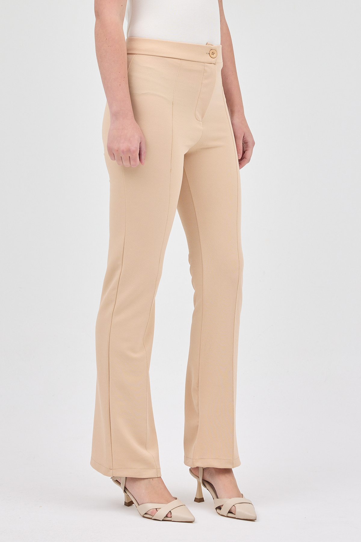 Bej Straight/Düz Kesim Yüksek Bel Nervür Dikişli Örme Pantolon TCR-6873A - RAYS