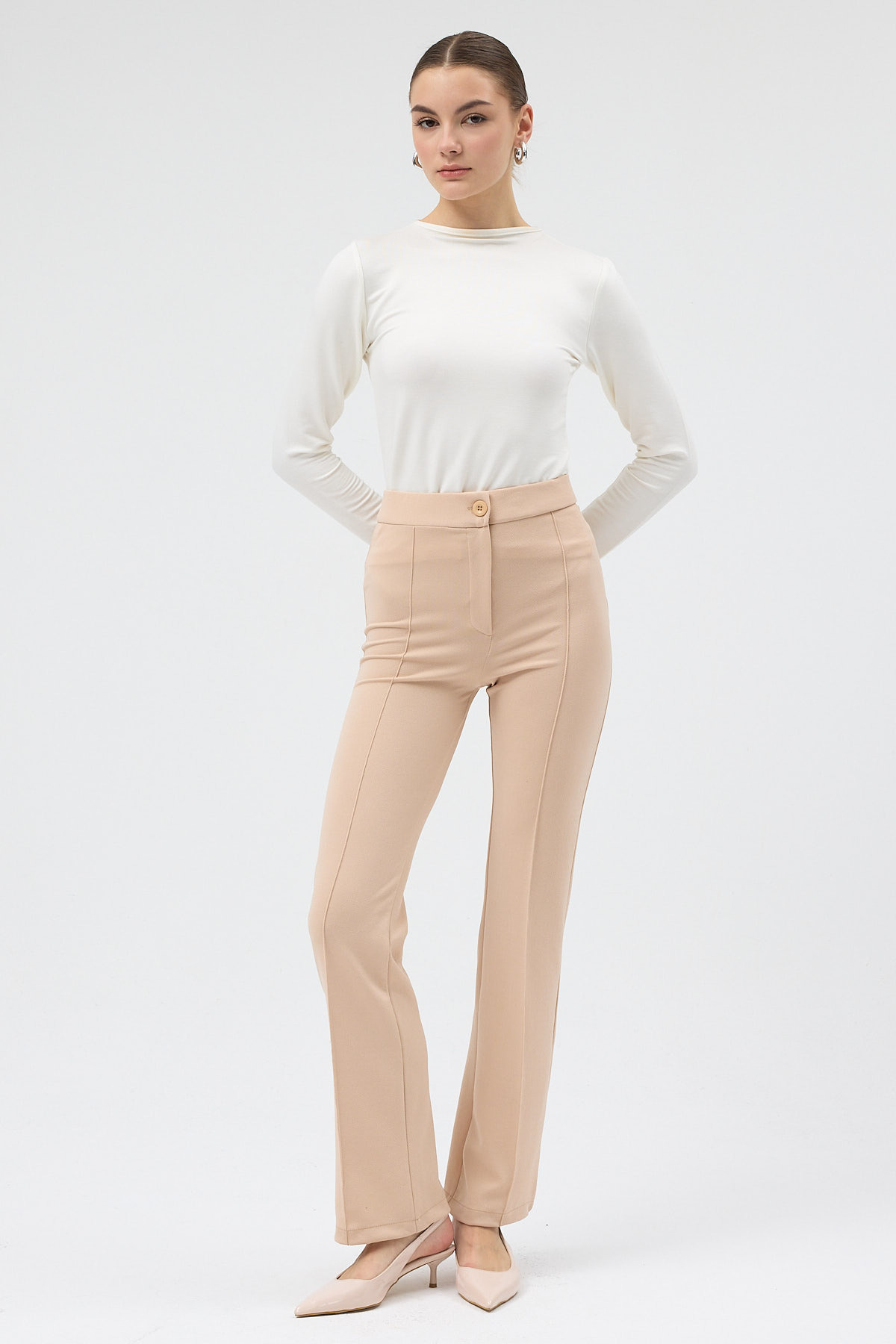 Bej Straight/Düz Kesim Yüksek Bel Nervür Dikişli Örme Pantolon TCR-6873A - 2