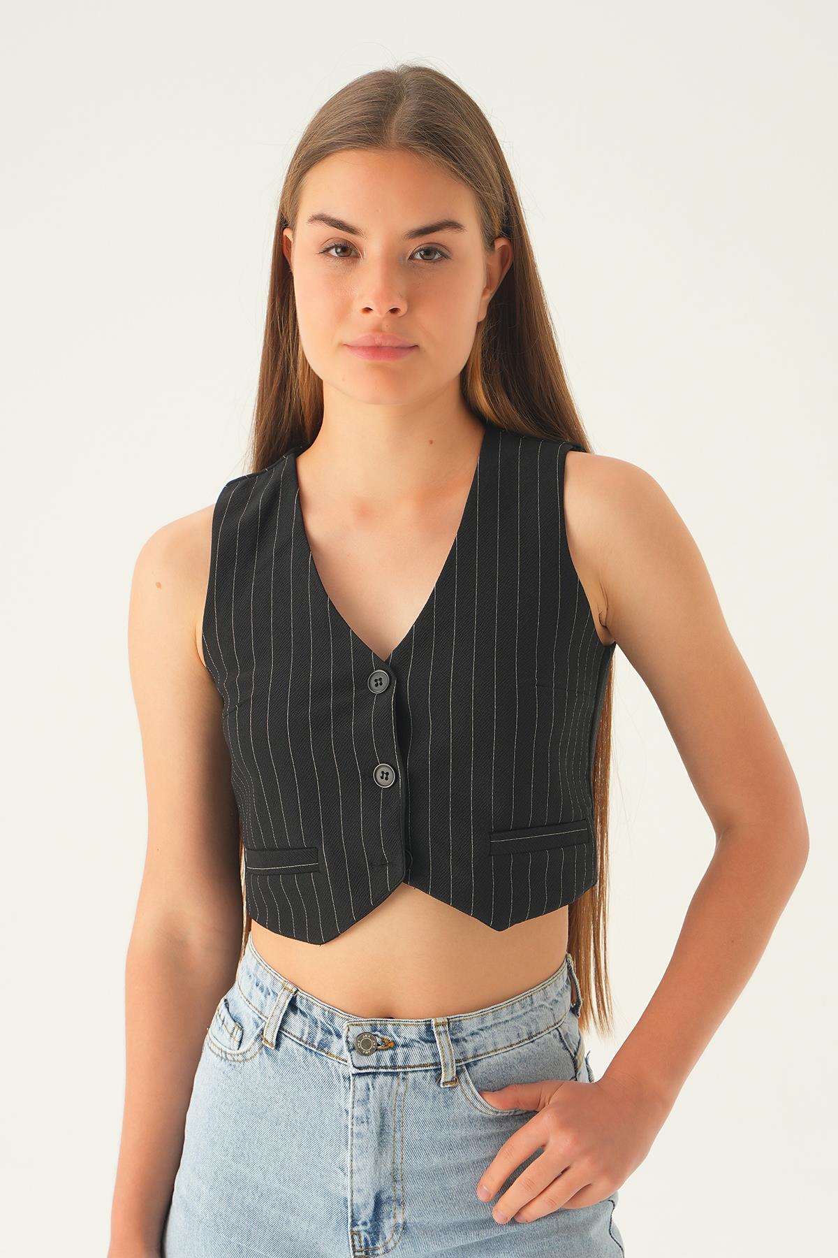 Siyah Düğme Detay Çizgili Yelek 6879A 