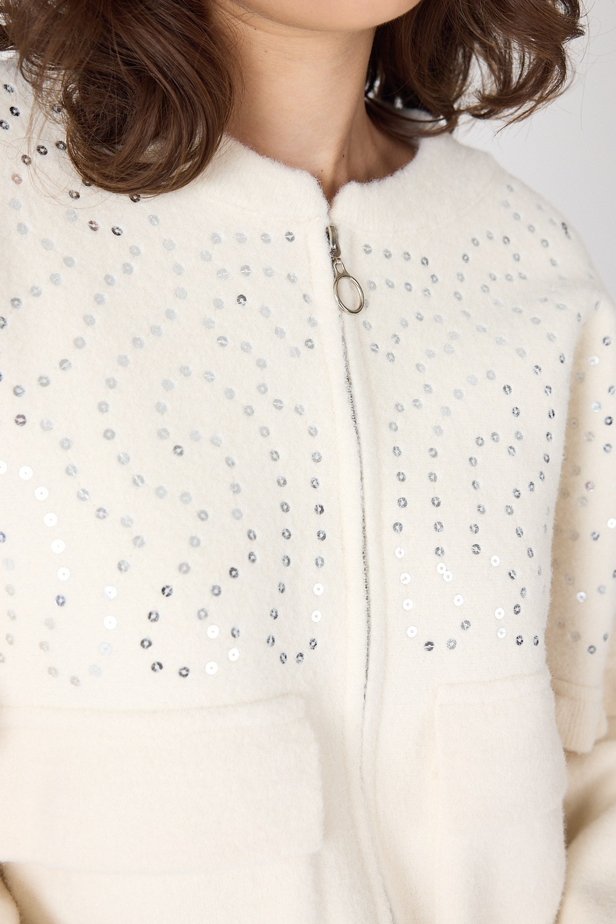 Krem Pul İşlemeli Cepli Fermuarlı Kadın Hırka 2447 - 4