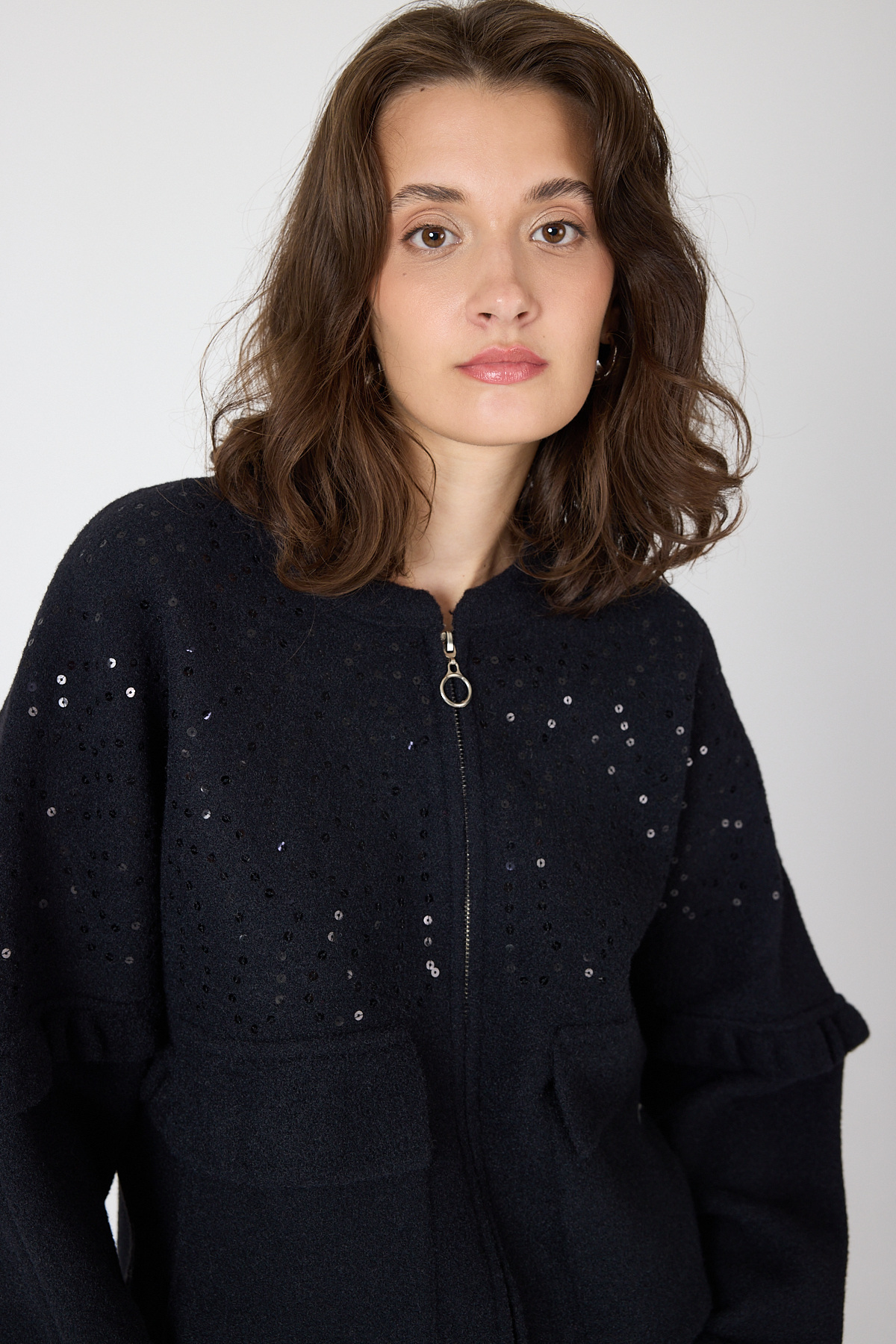 Siyah Pul İşlemeli Cepli Fermuarlı Kadın Hırka 2447 - RAYS