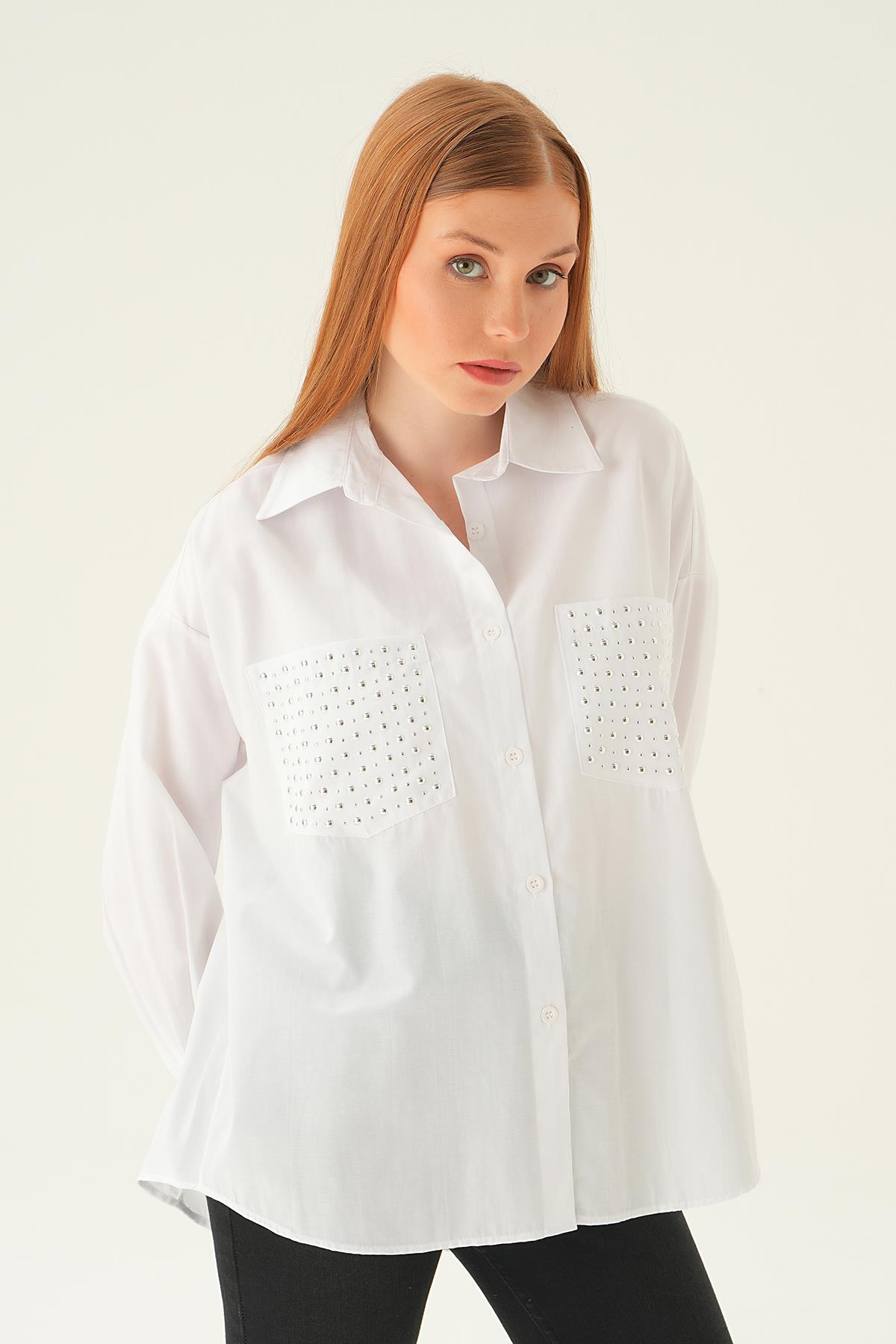 Beyaz Cebi Taşlı Gömlek 6892A - 4