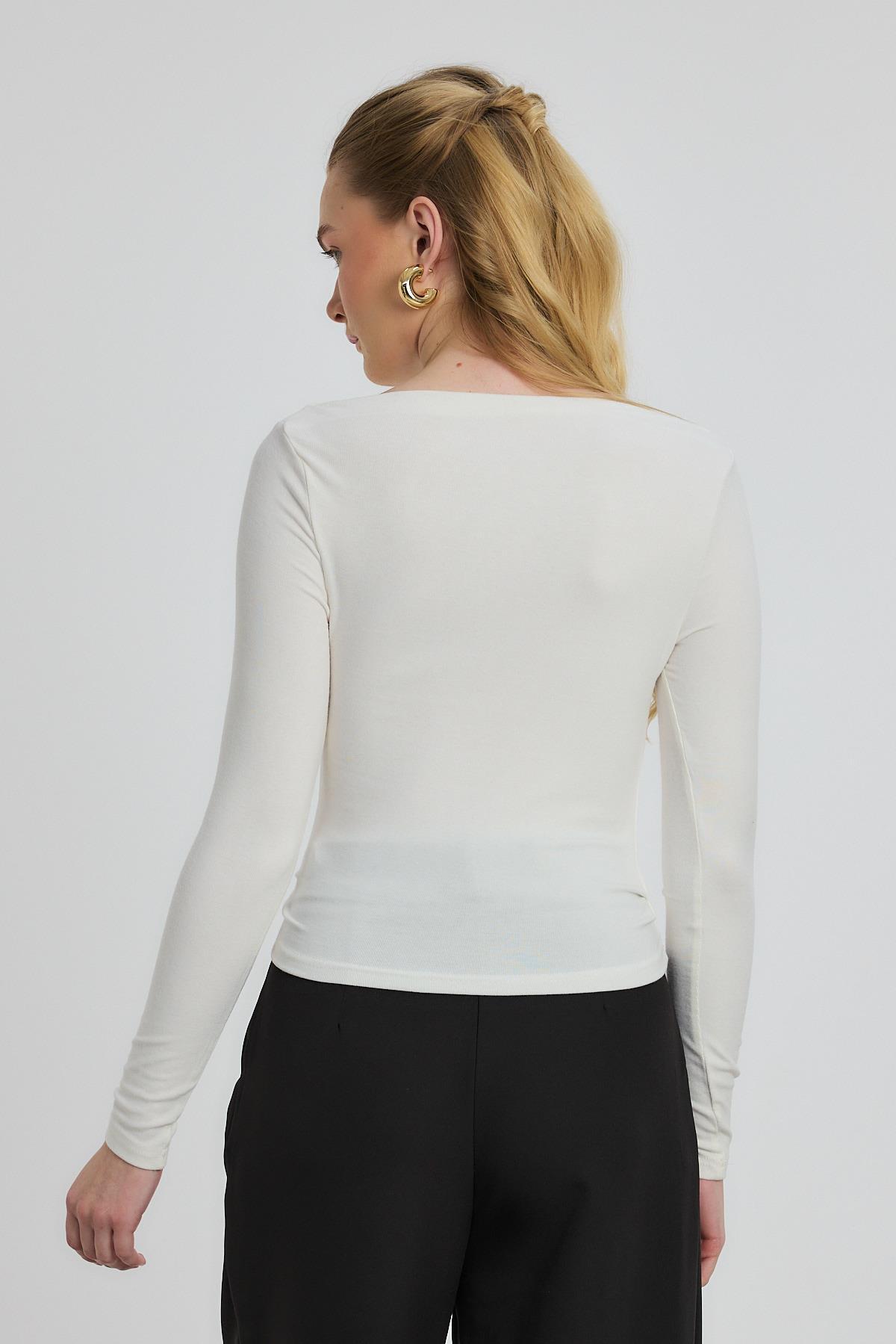 Ekru Yanları Büzgülü Bluz 6893 - 5