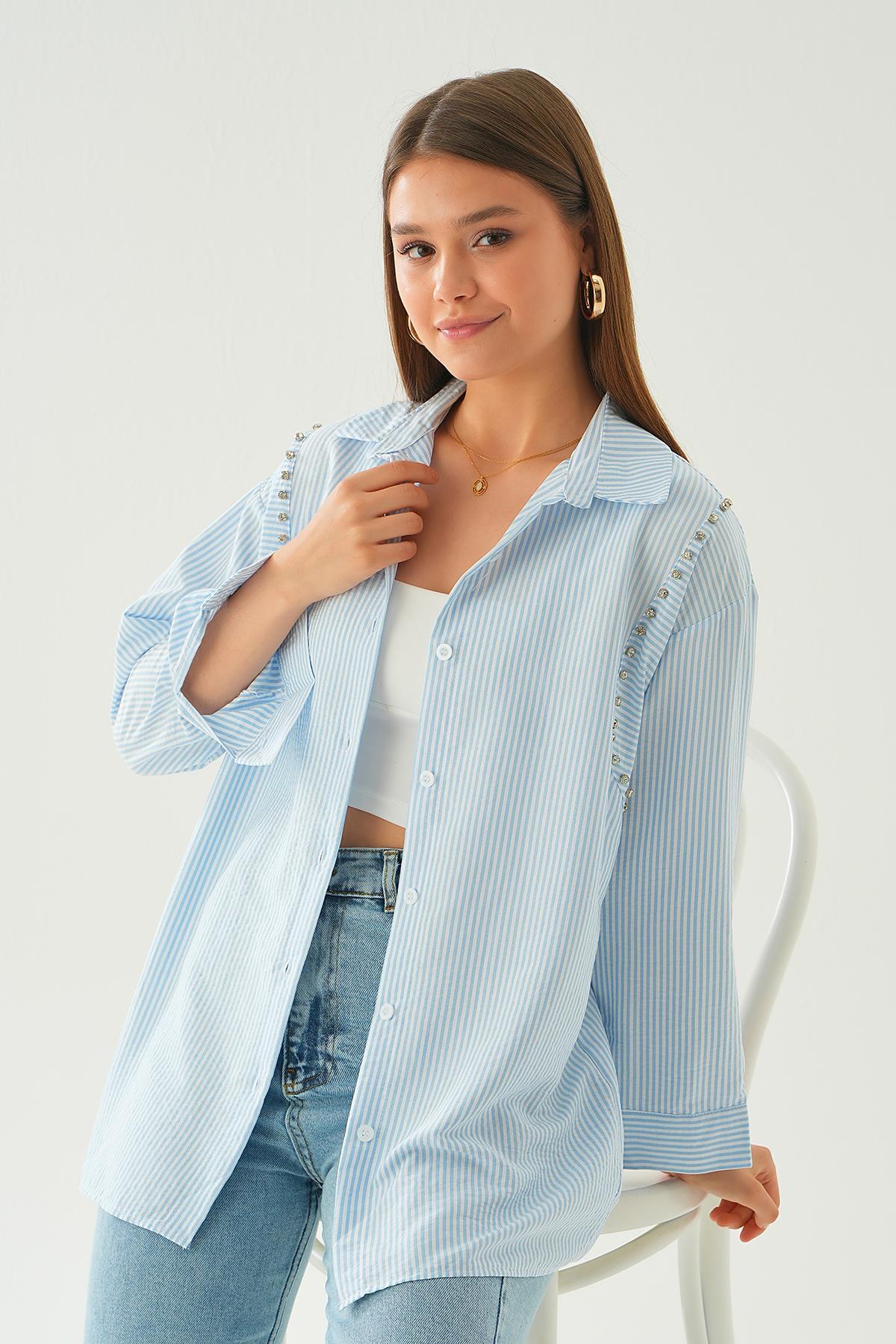 6896A Taş Detay Çizgili Gömlek Mavi 