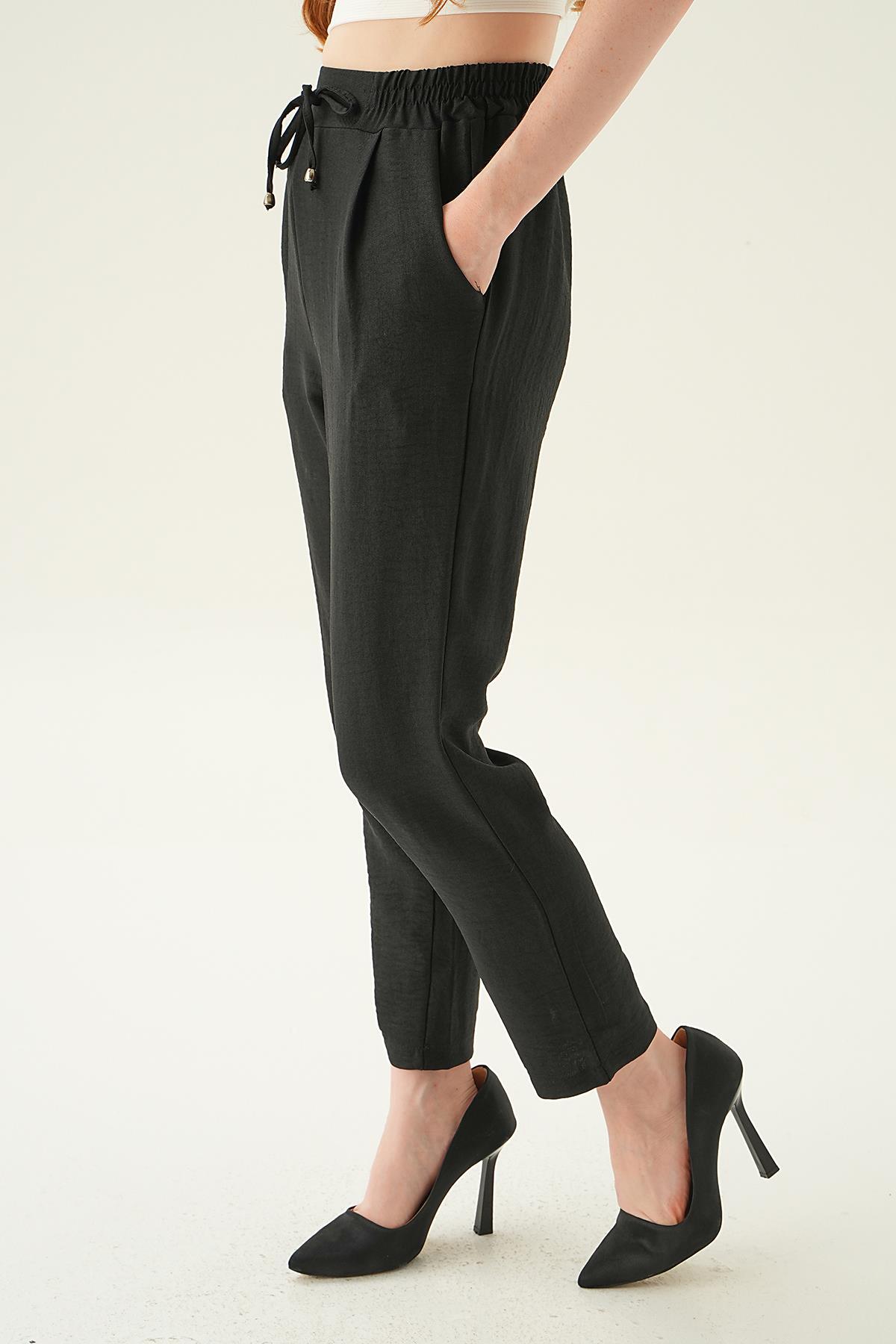 Siyah Bel Lastik Havuç Pantolon 6904A - 4