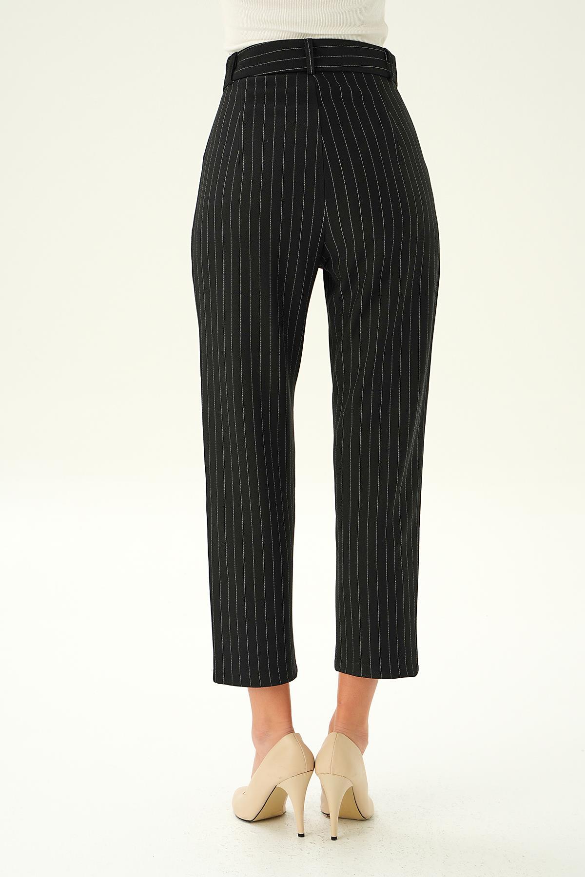 Siyah Çizgili Cepli Pantolon 6906A - 4