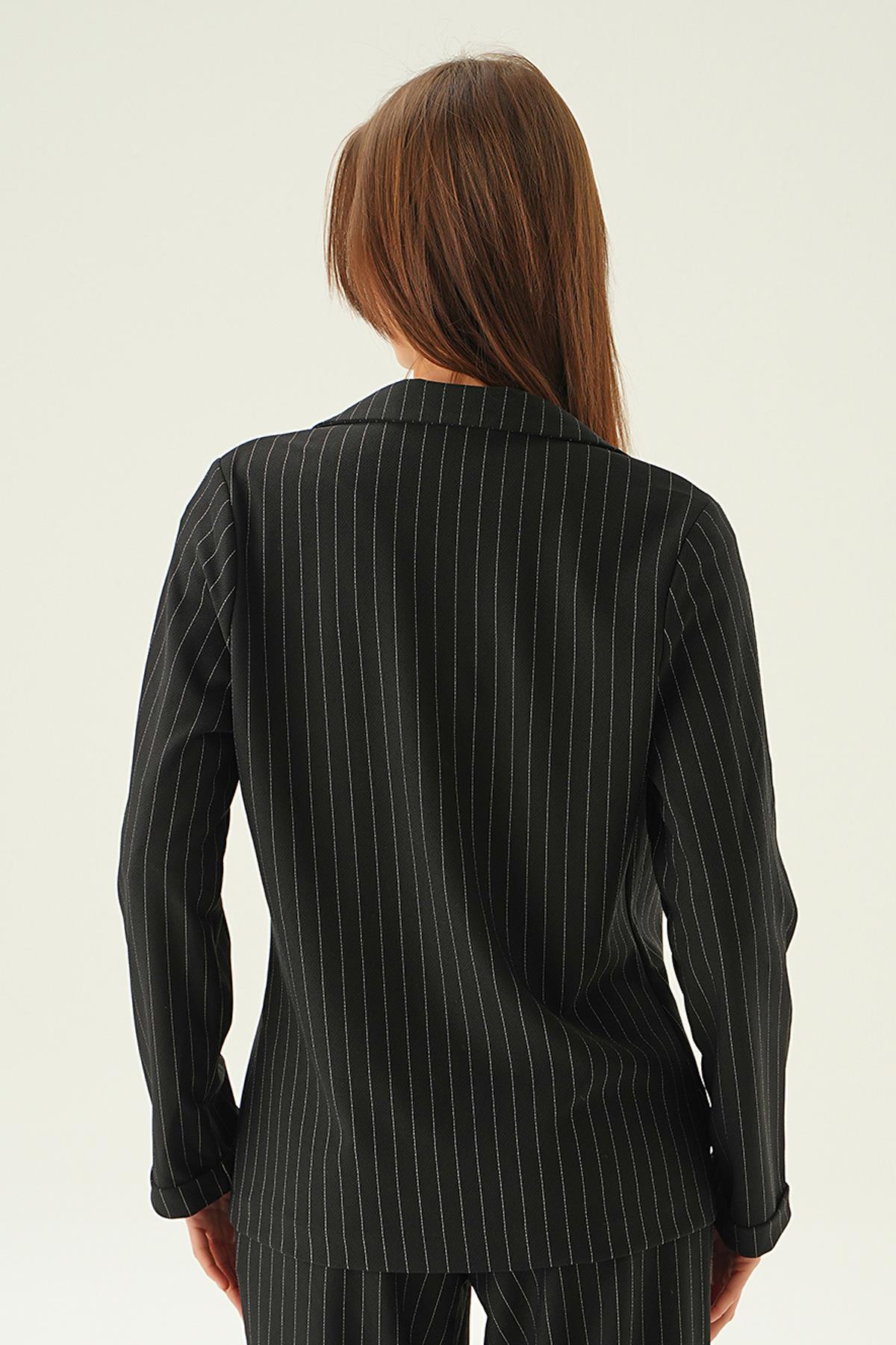 6914A Kol Katlamalı Çizgili Ceket Siyah - 3