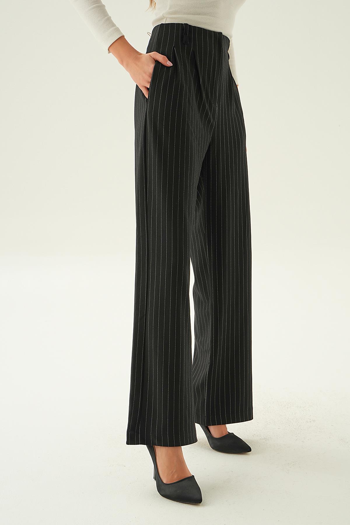 Siyah Yüksek Bel Bol Paça Pantolon 6918A - 4