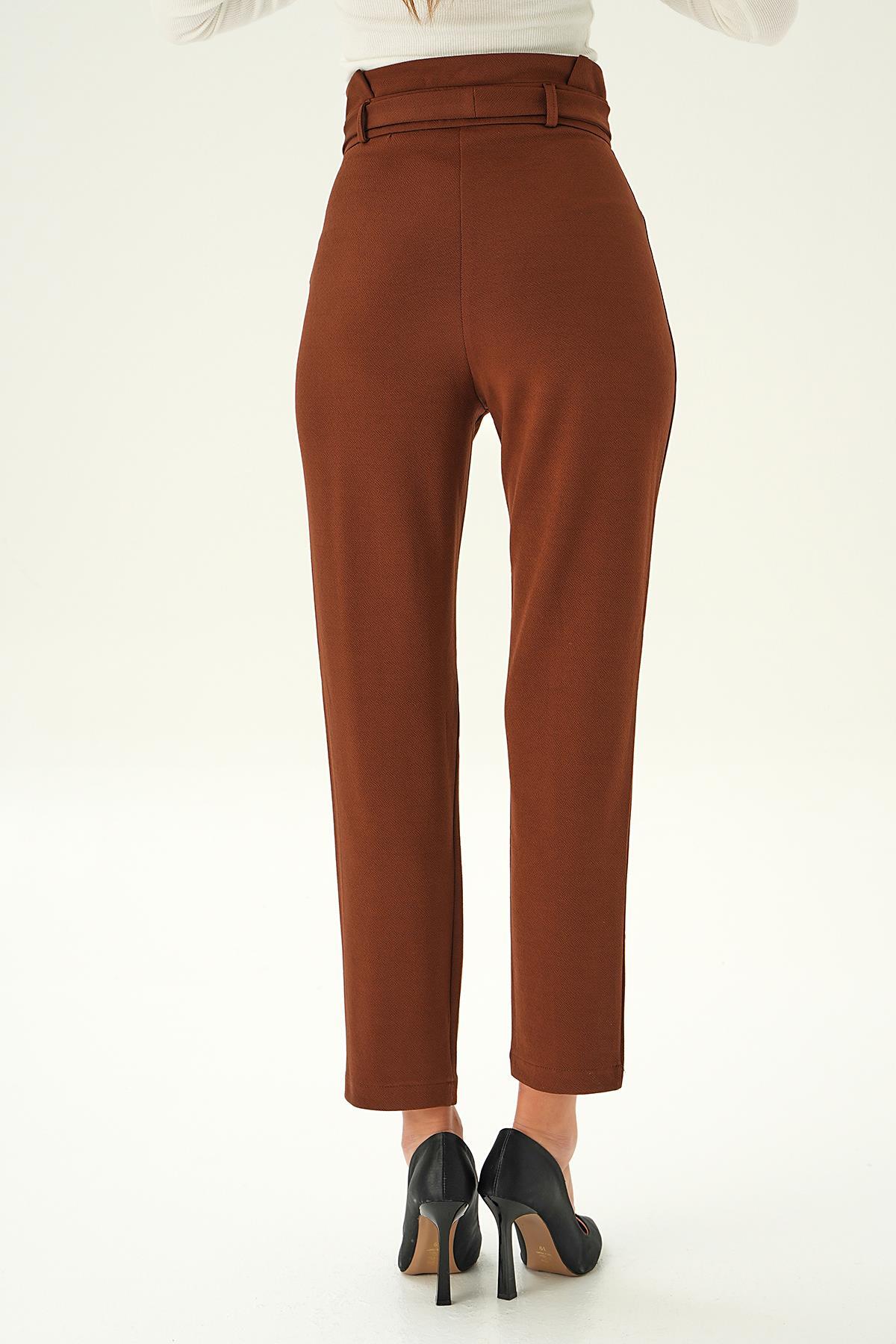 6921A Düğme Detay Havuç Pantolon Acı Kahve - 4