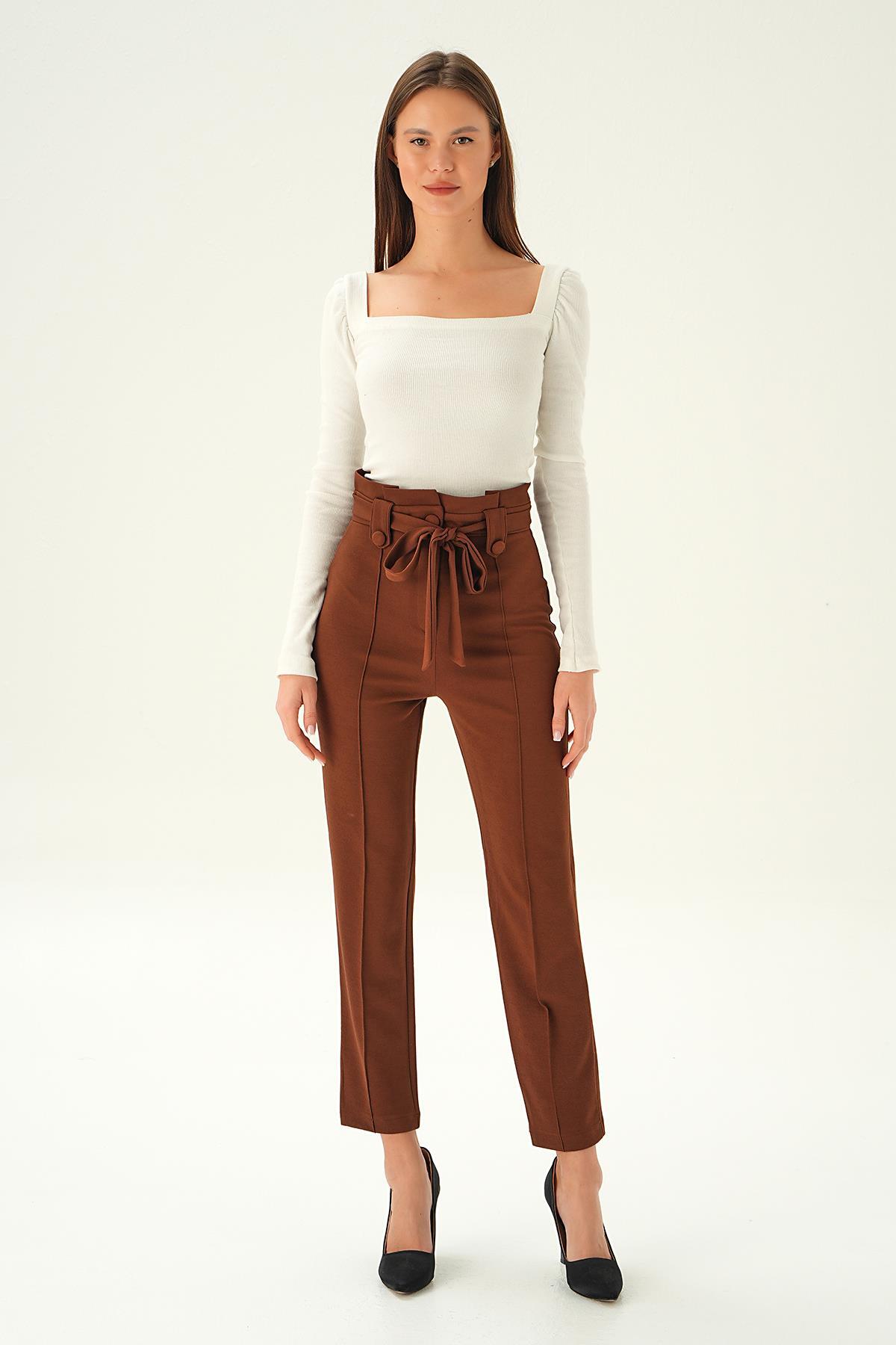 6921A Düğme Detay Havuç Pantolon Acı Kahve - 6