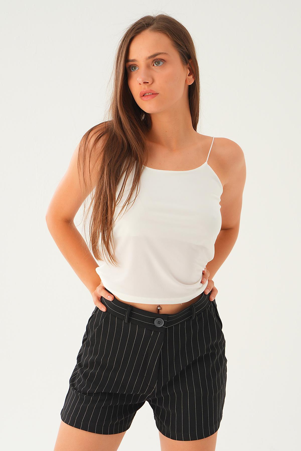 Siyah Cepli Pile Detay Şort 6925A - 2