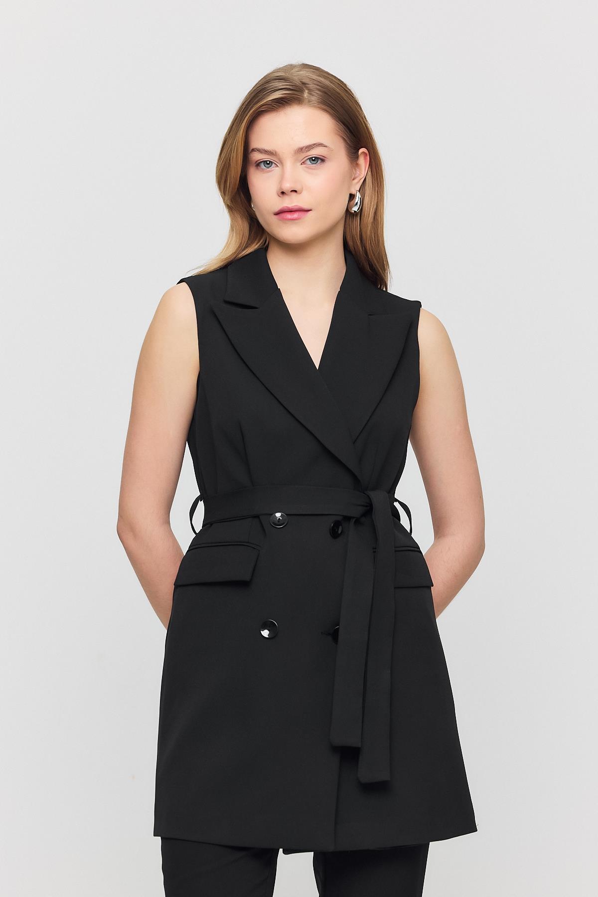 6981 Kemerli Dört Düğme Yelek Siyah - RAYS