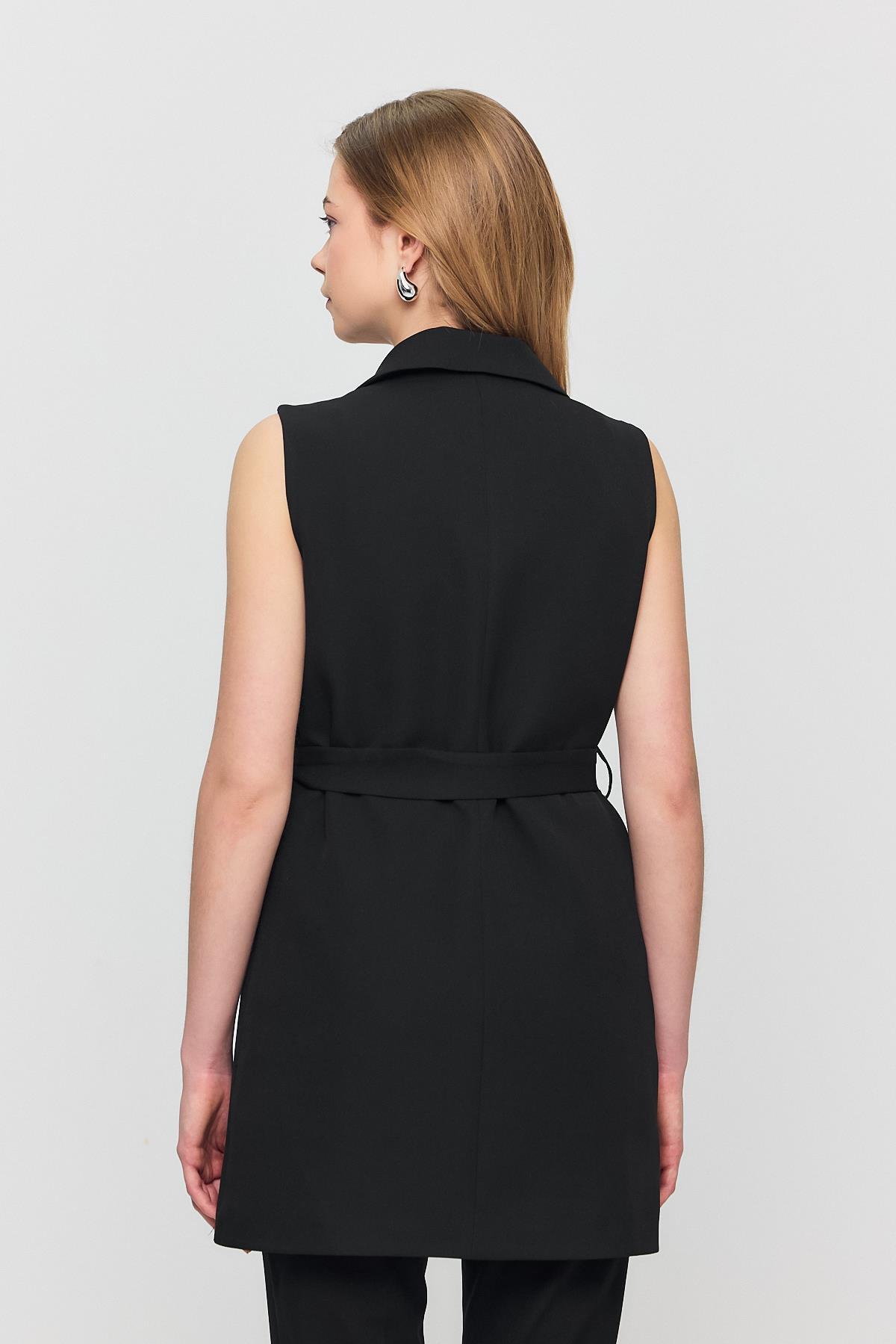 6981 Kemerli Dört Düğme Yelek Siyah - 5