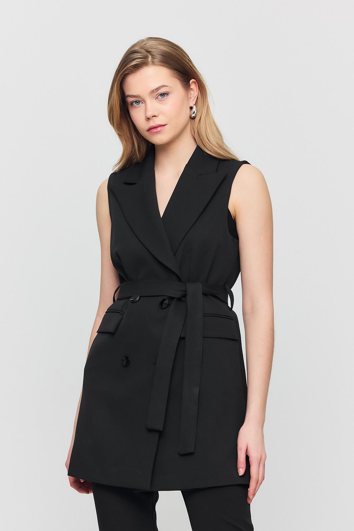 Siyah Kemerli Dört Düğme Yelek 6981 - 6