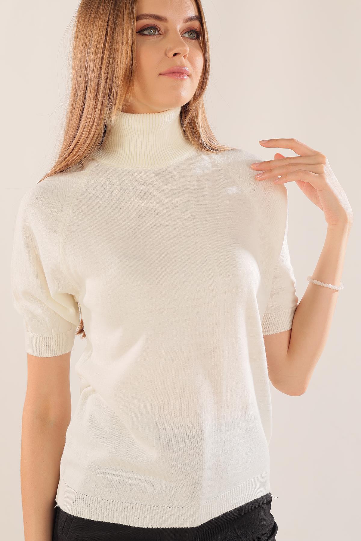 Ekru Yarım Kol Boğazlı Kazak 701 - 4