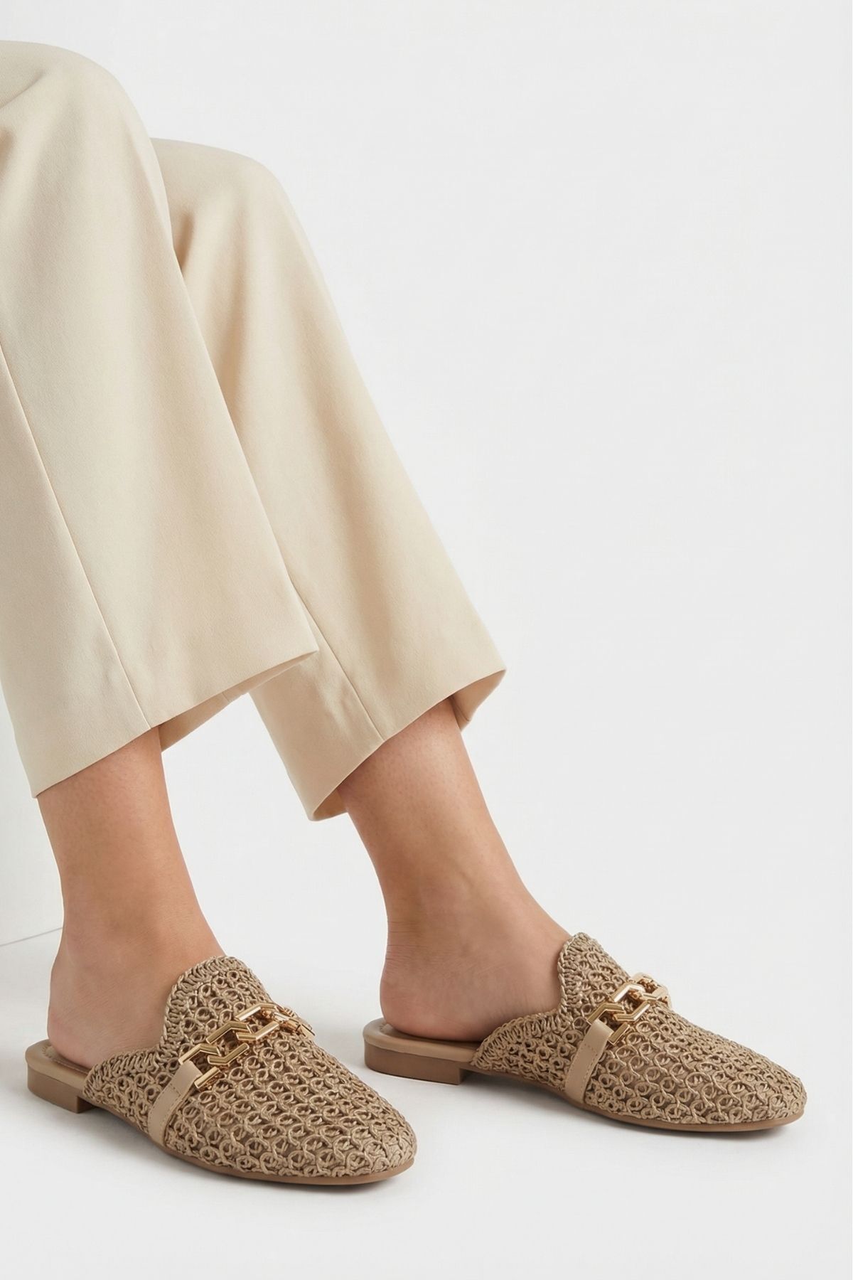 Vizon Zincir Detay Hasır Terlik 7030 - 1