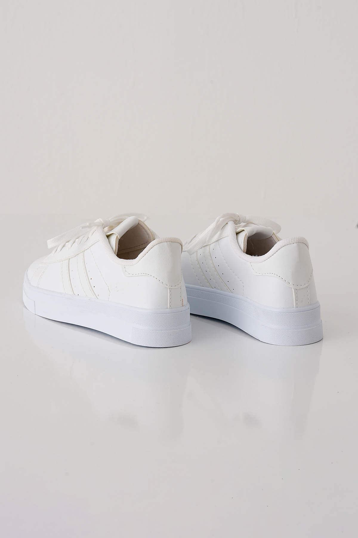 Beyaz Çizgili Ayakkabı 7033 - 3