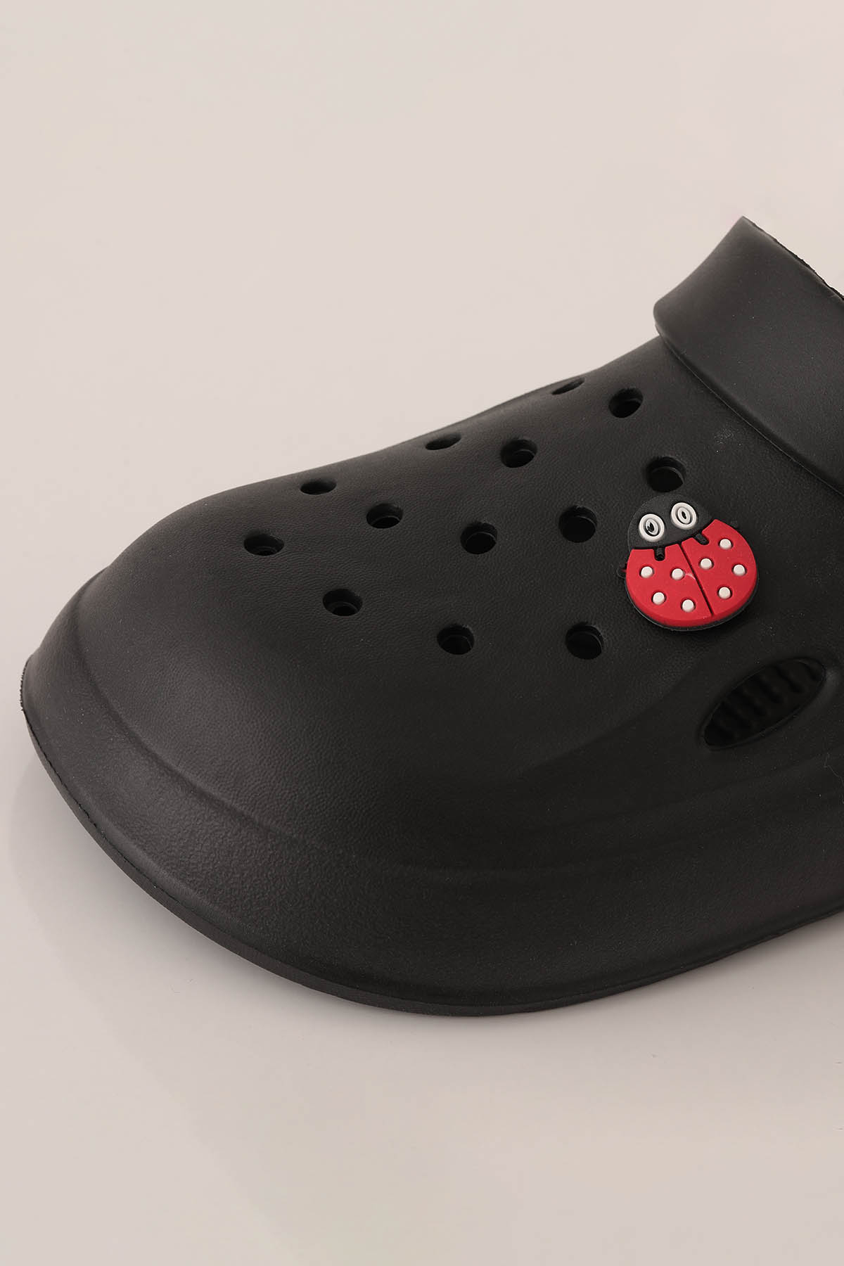 Siyah Aksesuar Detay Terlik 7035 - 6