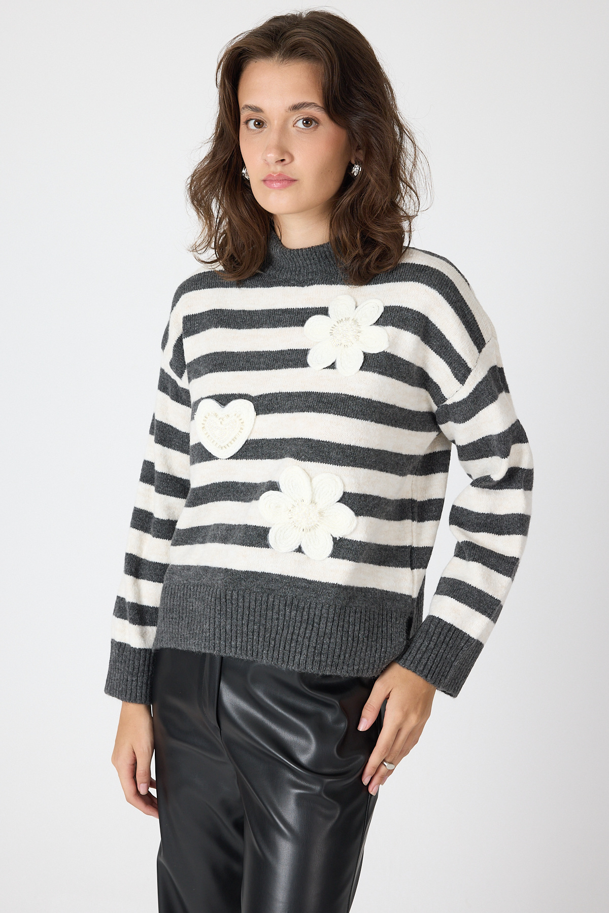 Gri Çizgili İşleme Detaylı Kazak 7090 - 2