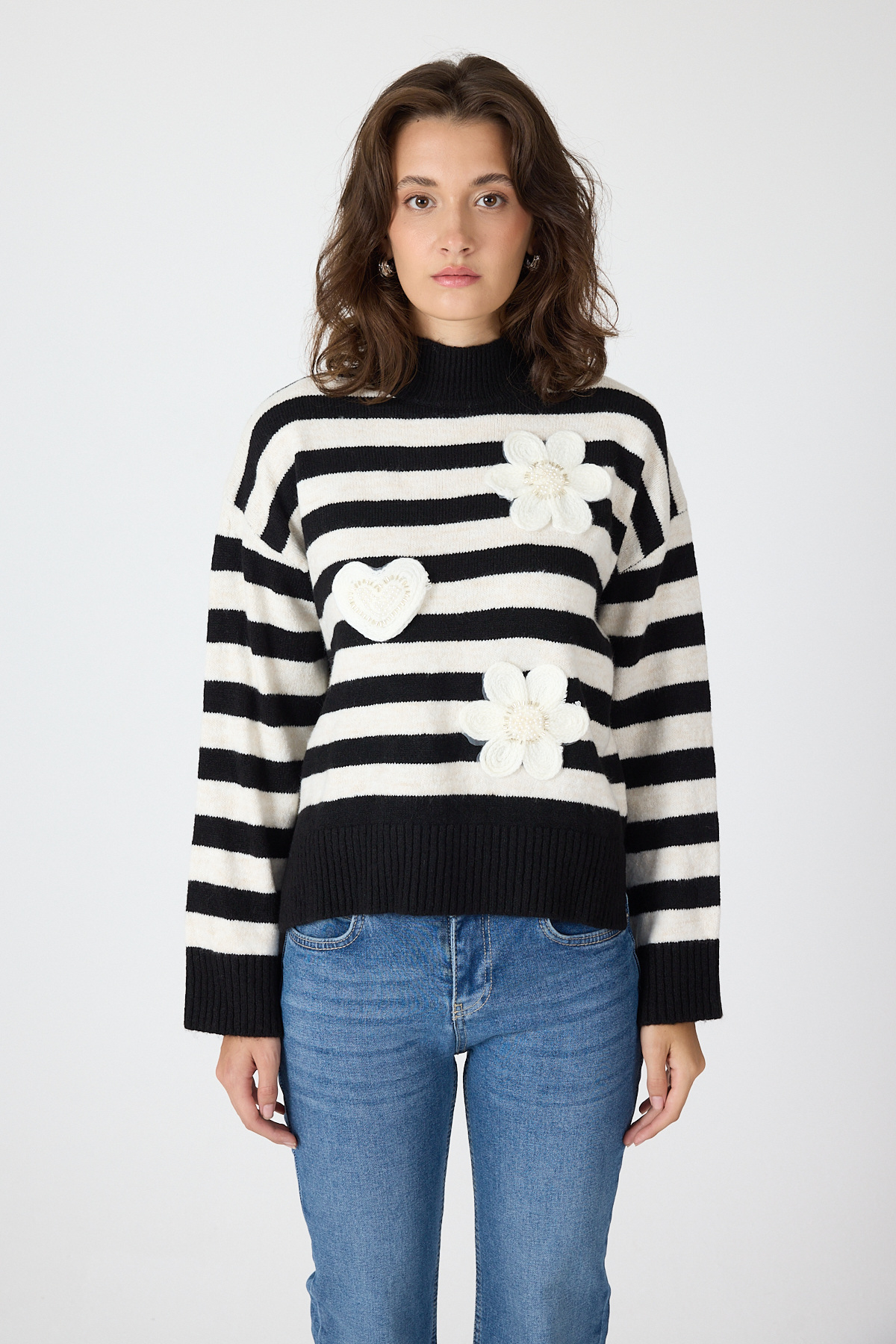 Siyah Çizgili İşleme Detaylı Kazak 7090 - 6