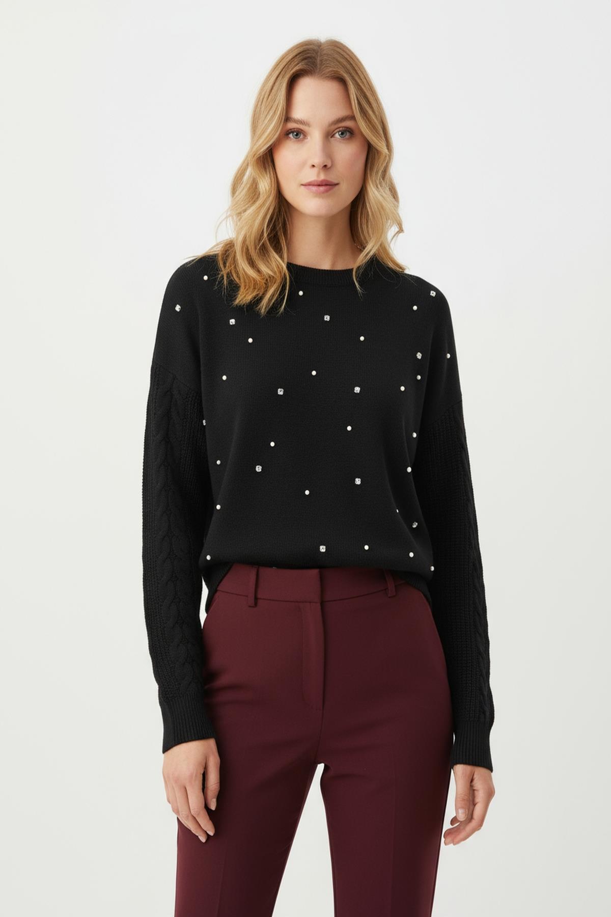 7115 Kol Örgü Detay Taşlı Kazak Siyah - 1