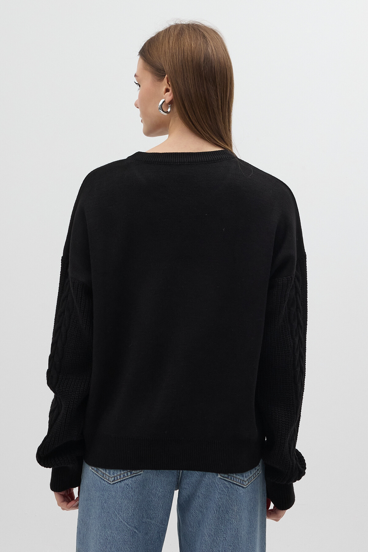 Siyah İnci ve Taş Detaylı Örgü Kollu Bisiklet Yaka Kadın Kazak 7115 - 4