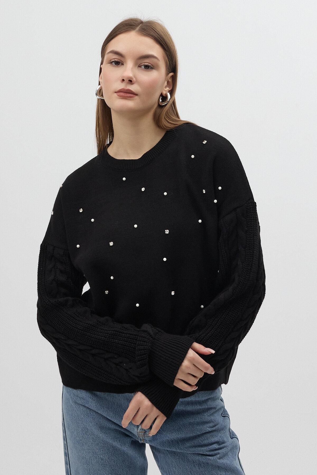 Siyah İnci ve Taş Detaylı Örgü Kollu Bisiklet Yaka Kadın Kazak 7115 - 5
