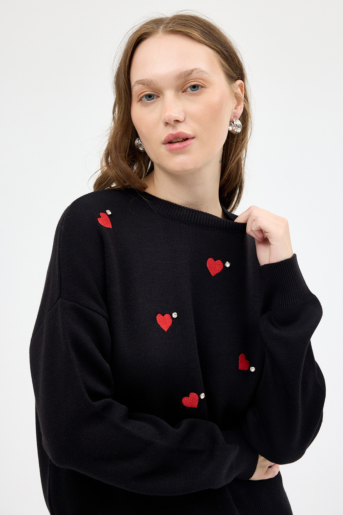 Siyah Kalp Desenli Örme Kadın Kazak 7120 - 4