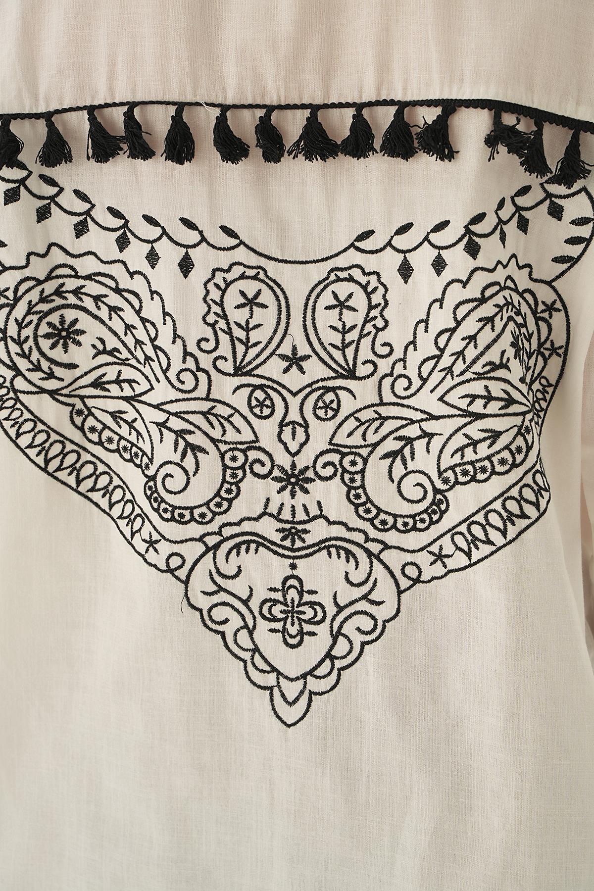 Siyah Arka Baskılı Gömlek 71423 - 5