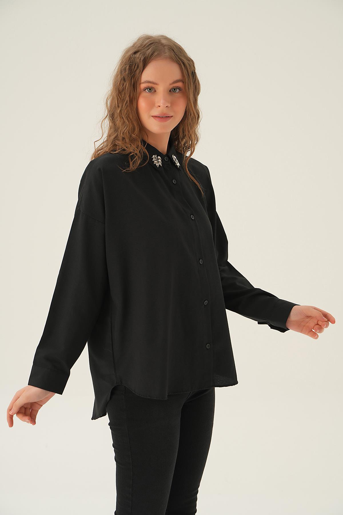 Siyah Yaka Taş Detay Gömlek 71462 - 2