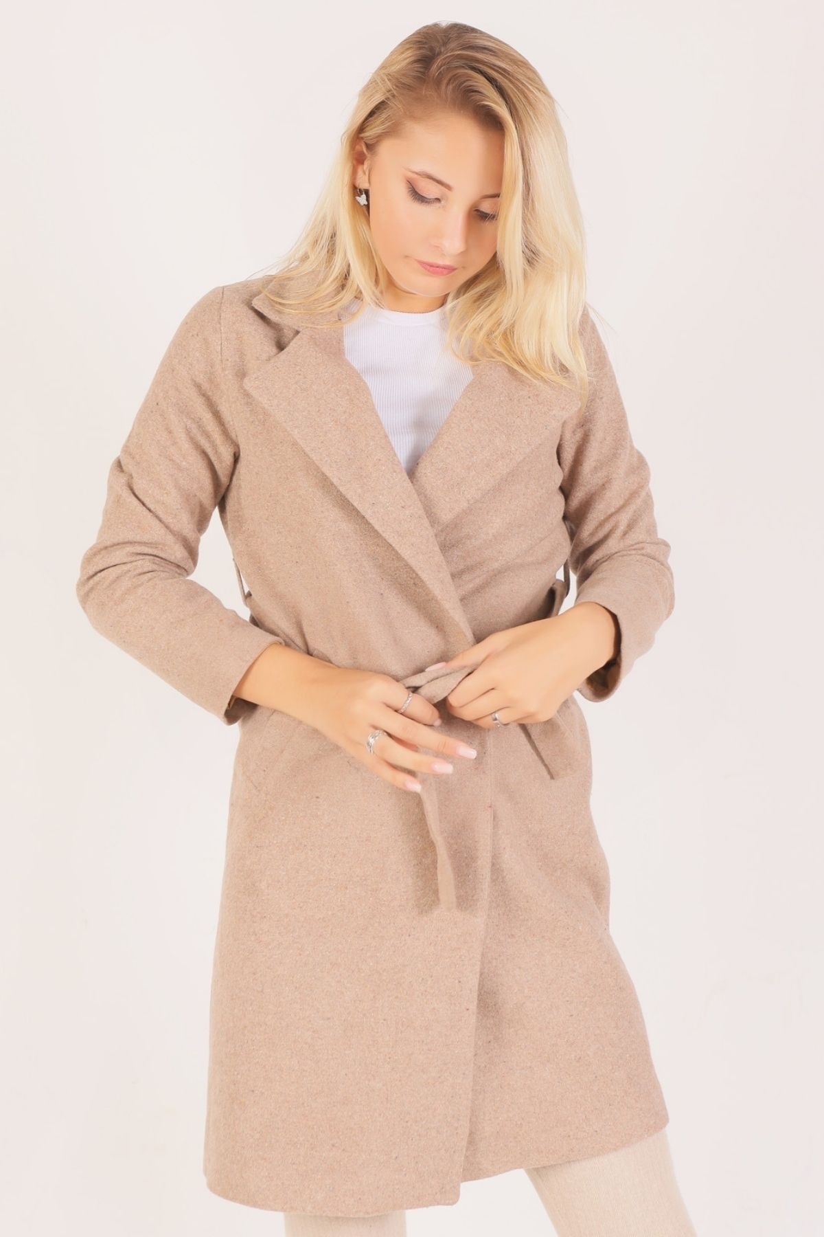 Vizon Kemerli İçi Astarlı Uzun Kaşe Kaban TCR-7149A 