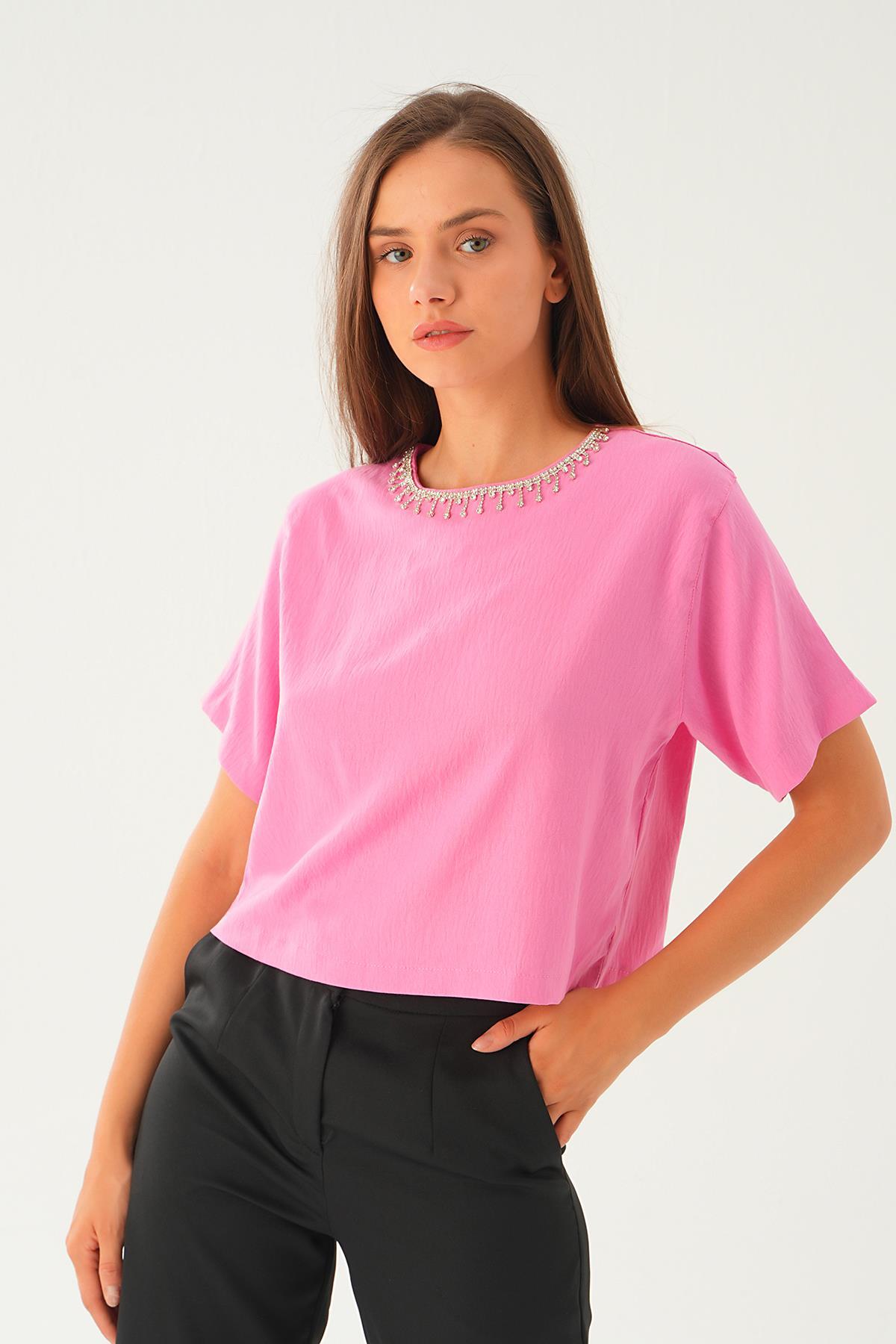 Pembe Taş Detay Tişört 71509 - 2