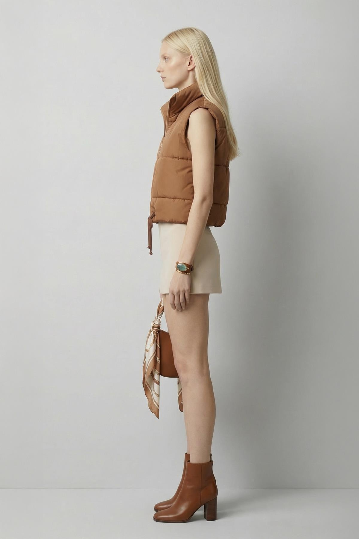 7200 Sıfır Kol Fermuarlı Yelek Taba - RAYS