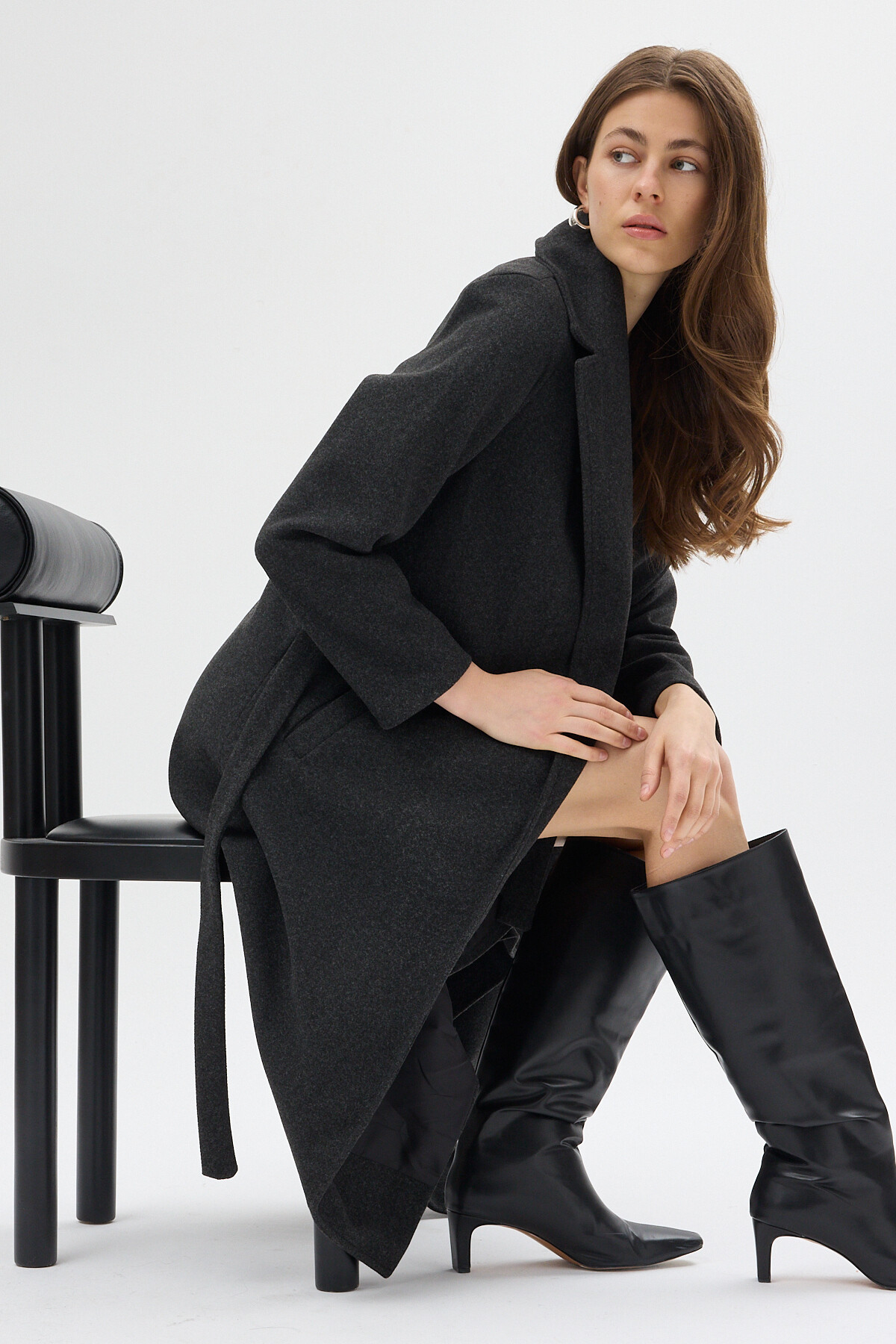 Antrasit Kuşaklı Uzun Astarlı Kadın Kaban 7242A - 3