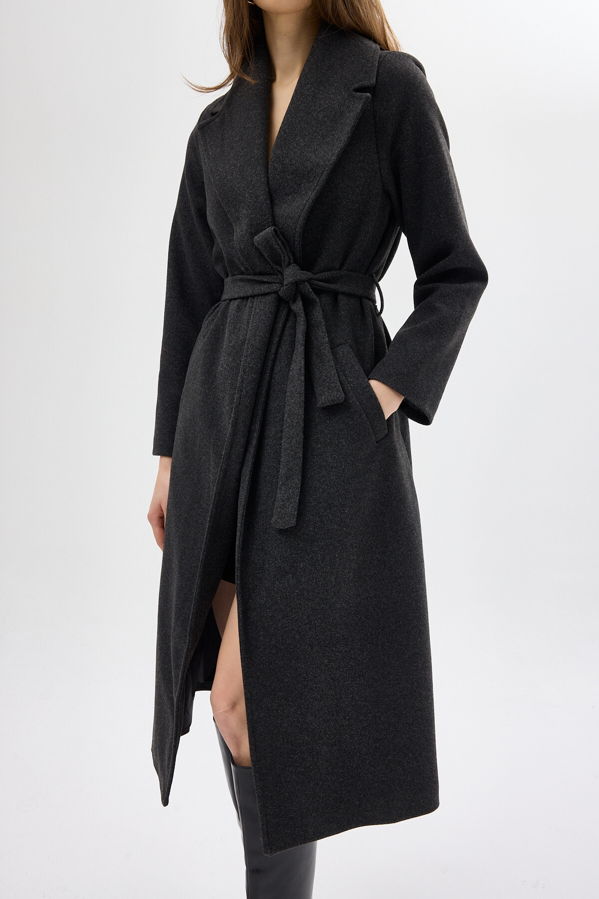 Antrasit Kuşaklı Uzun Astarlı Kadın Kaban 7242A - 4