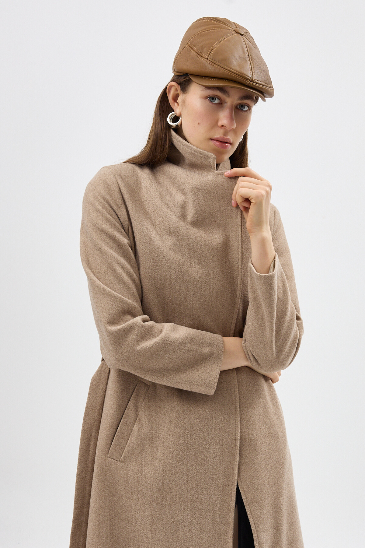 Bej Kuşaklı Uzun Astarlı Şal Yaka Kadın Kaban 7242A - RAYS