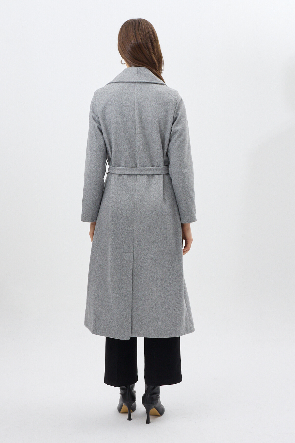 Gri Kuşaklı Uzun Astarlı Kadın Kaban 7242A - 5