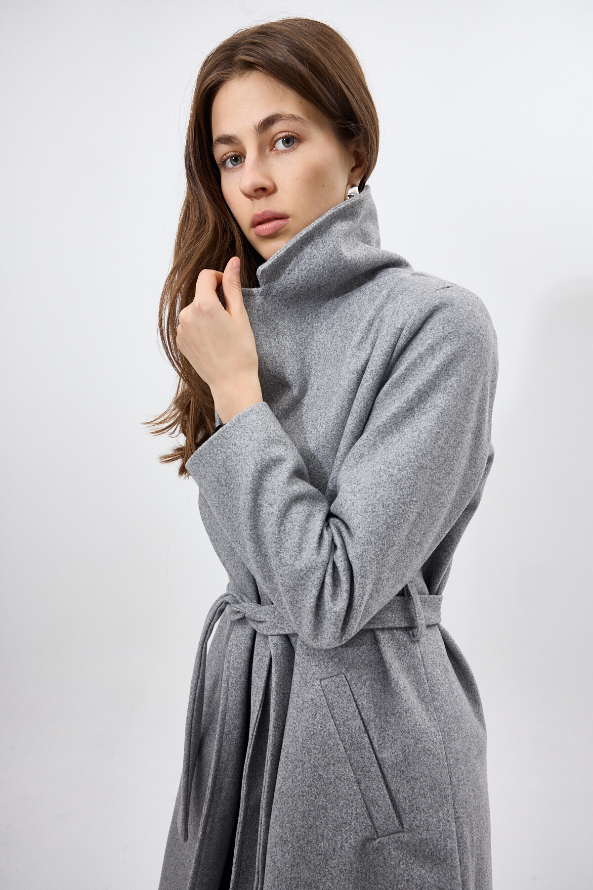 Gri Kuşaklı Uzun Astarlı Kadın Kaban 7242A - 4