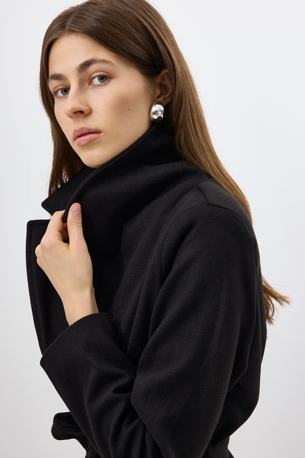 Siyah Kuşaklı Uzun Astarlı Kadın Kaban 7242A - 7