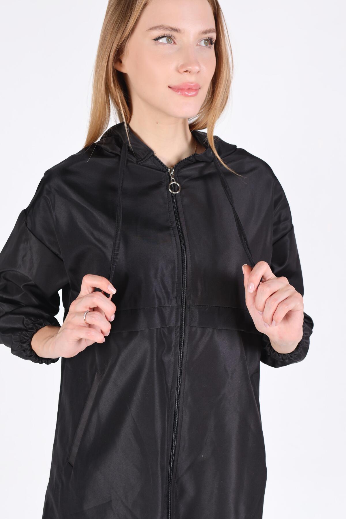 Siyah Önü Fermuarlı Kısa Kap 7312A - 7