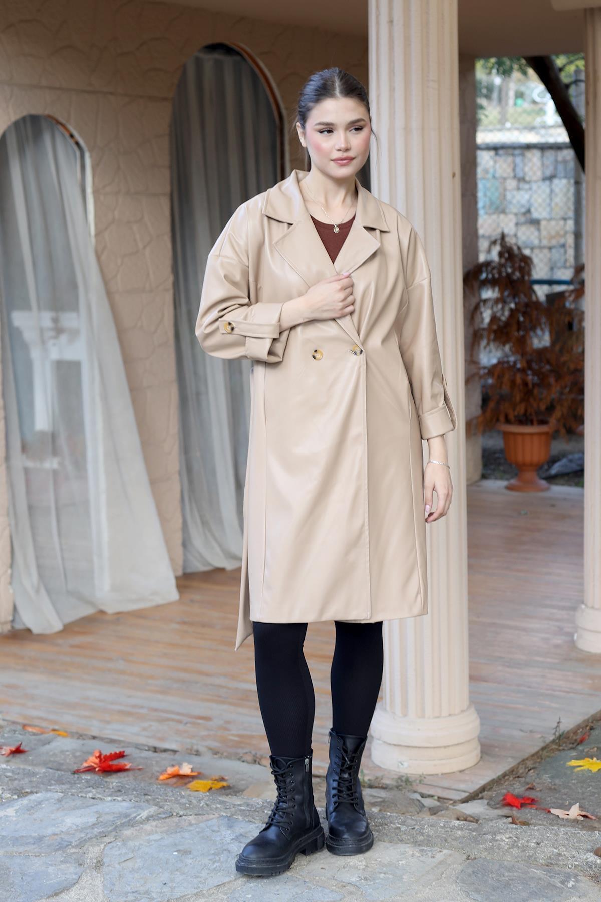 7327A Düğme Detay Kemerli Suni Deri Trençkot Camel - RAYS (1)