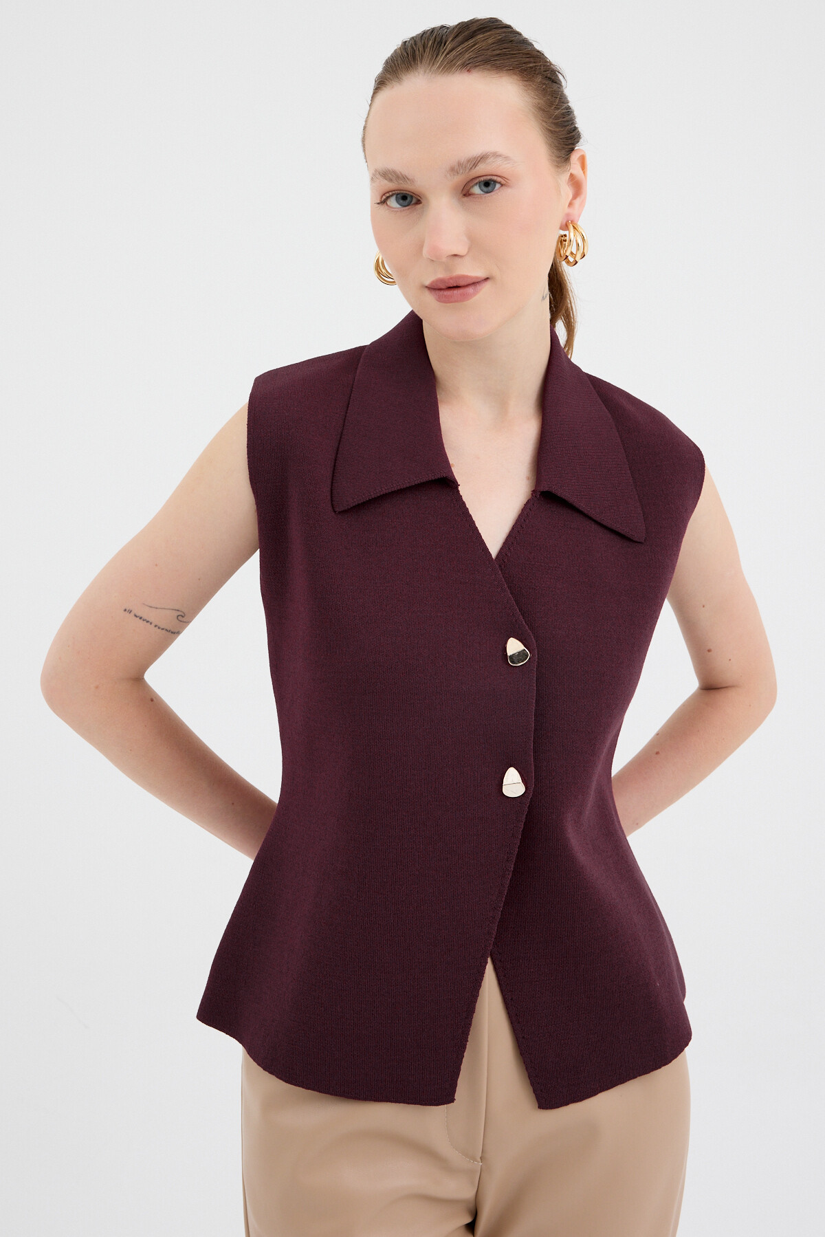 Bordo Yaka Detaylı Düğmeli Triko Kadın Yelek 7355 - 2