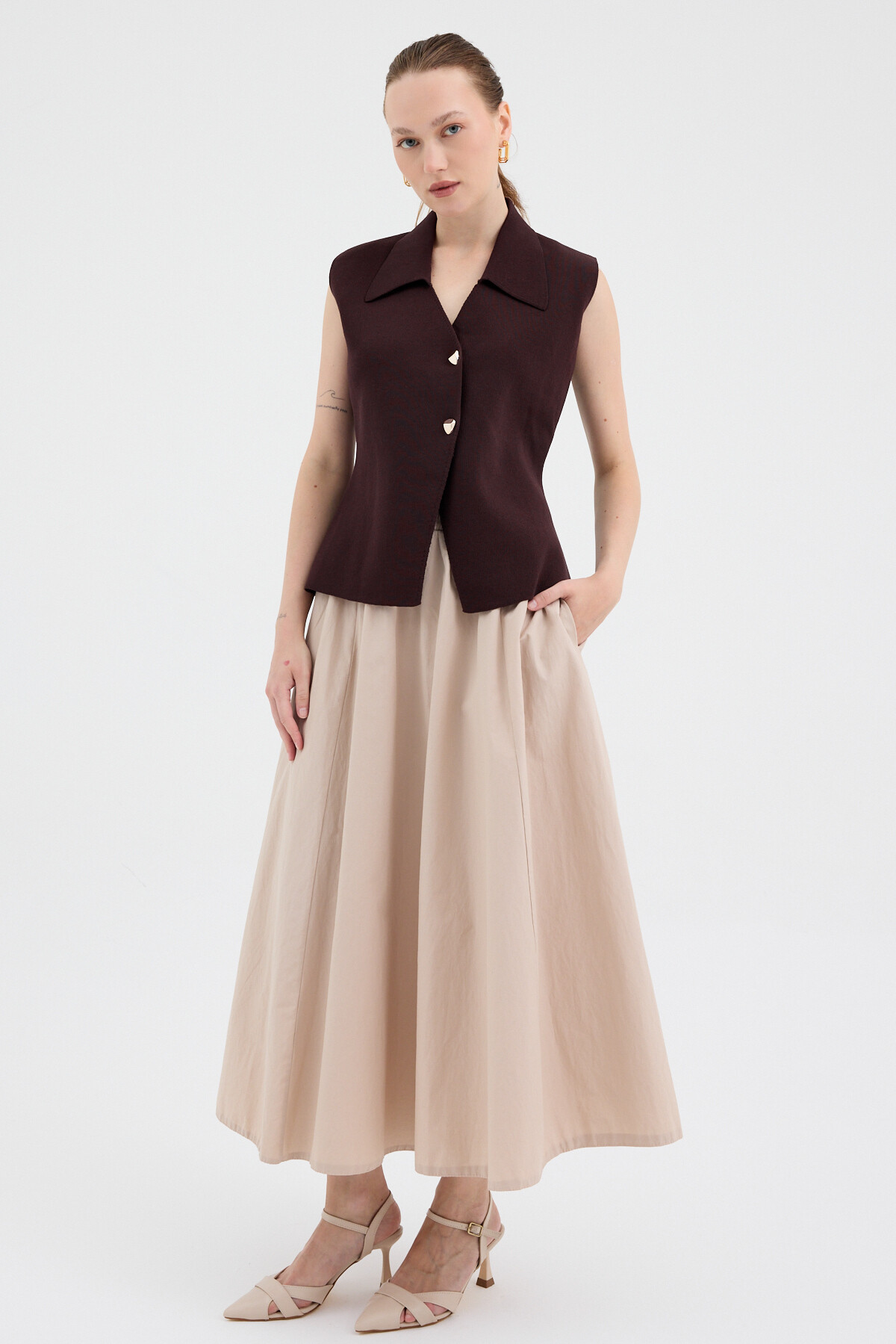 Kahve Yaka Detaylı Düğmeli Triko Kadın Yelek 7355 - 3