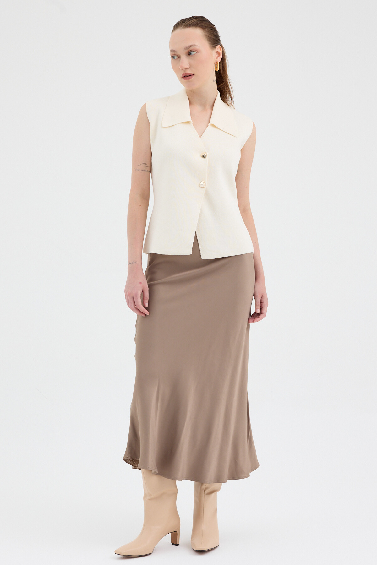 Natural Yaka Detaylı Düğmeli Triko Kadın Yelek 7355 - RAYS